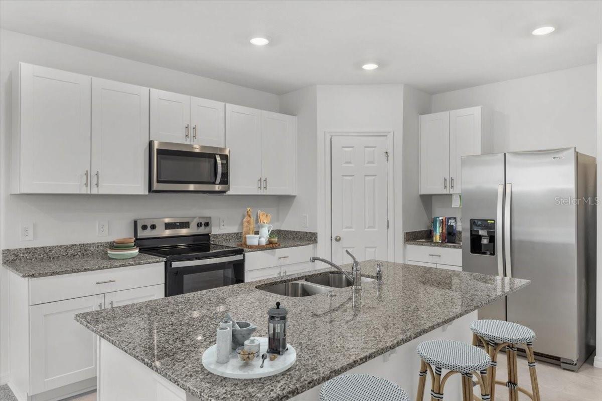 2482 LEEDS ST, HAINES CITY, FL, 33844