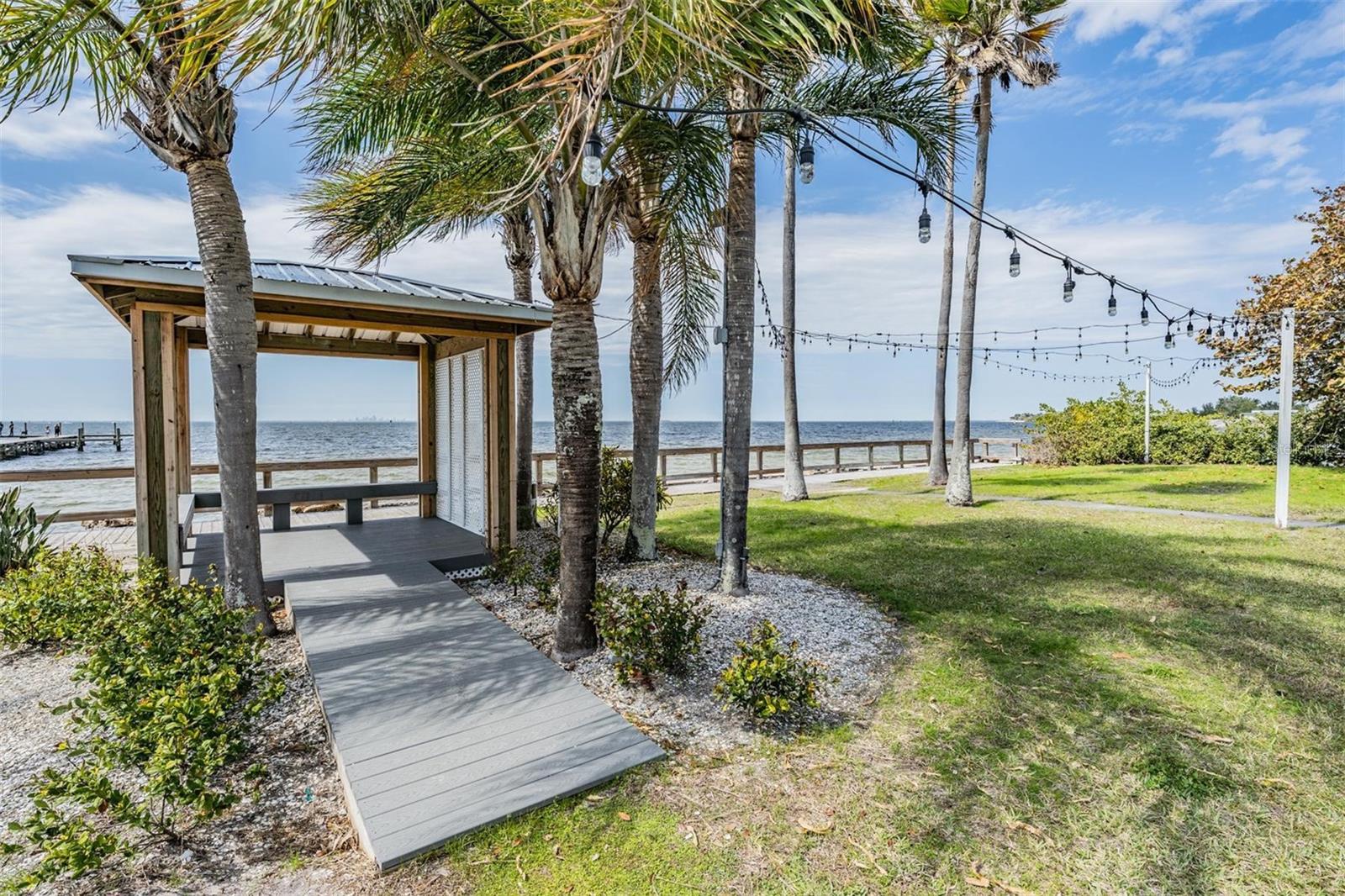 905 SEAGRAPE DR, RUSKIN, FL, 33570