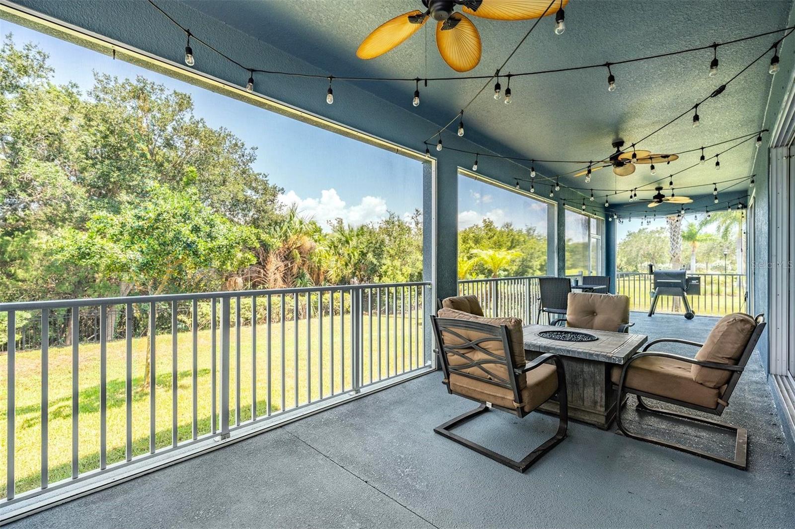 905 SEAGRAPE DR, RUSKIN, FL, 33570