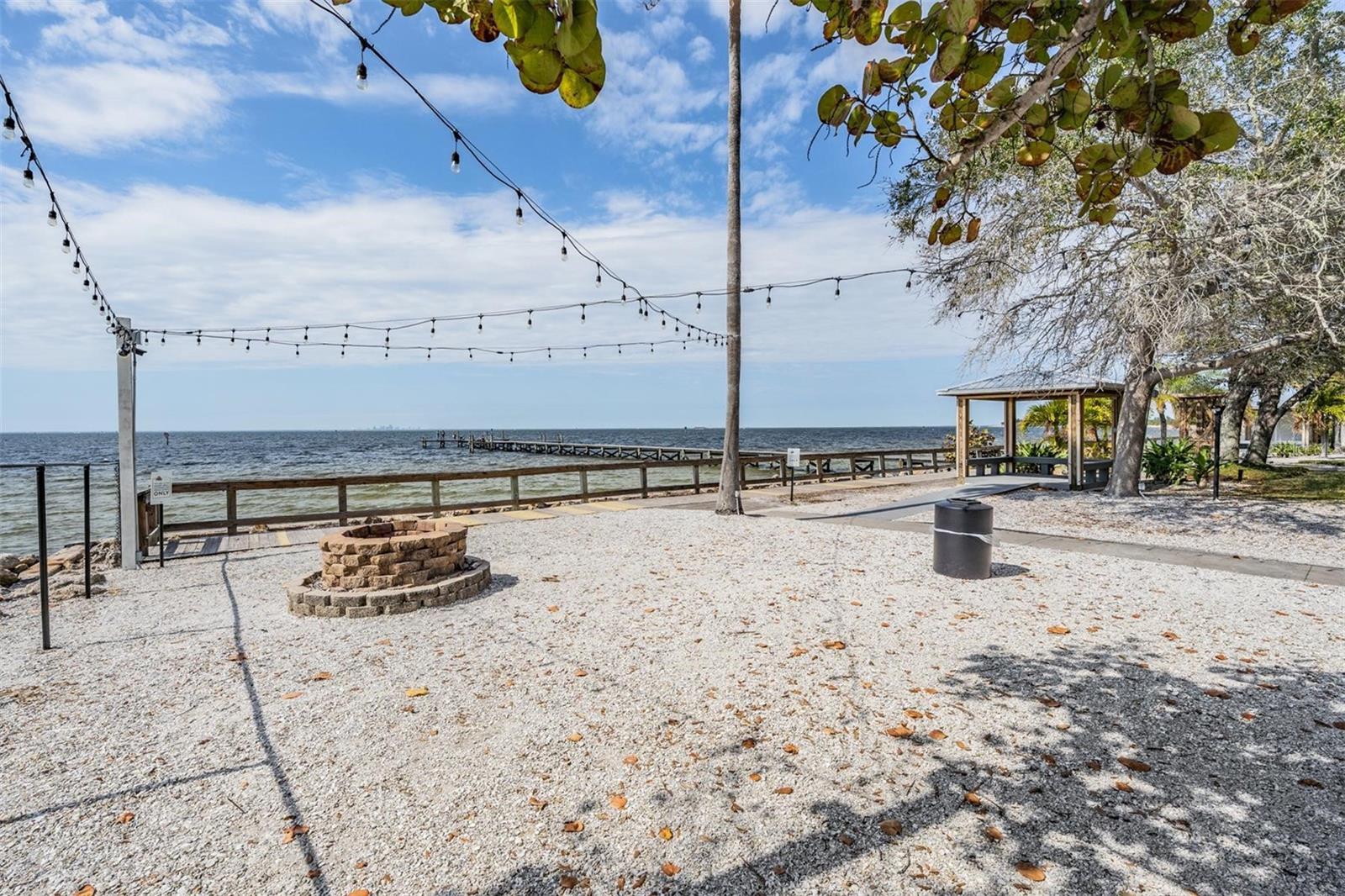 905 SEAGRAPE DR, RUSKIN, FL, 33570