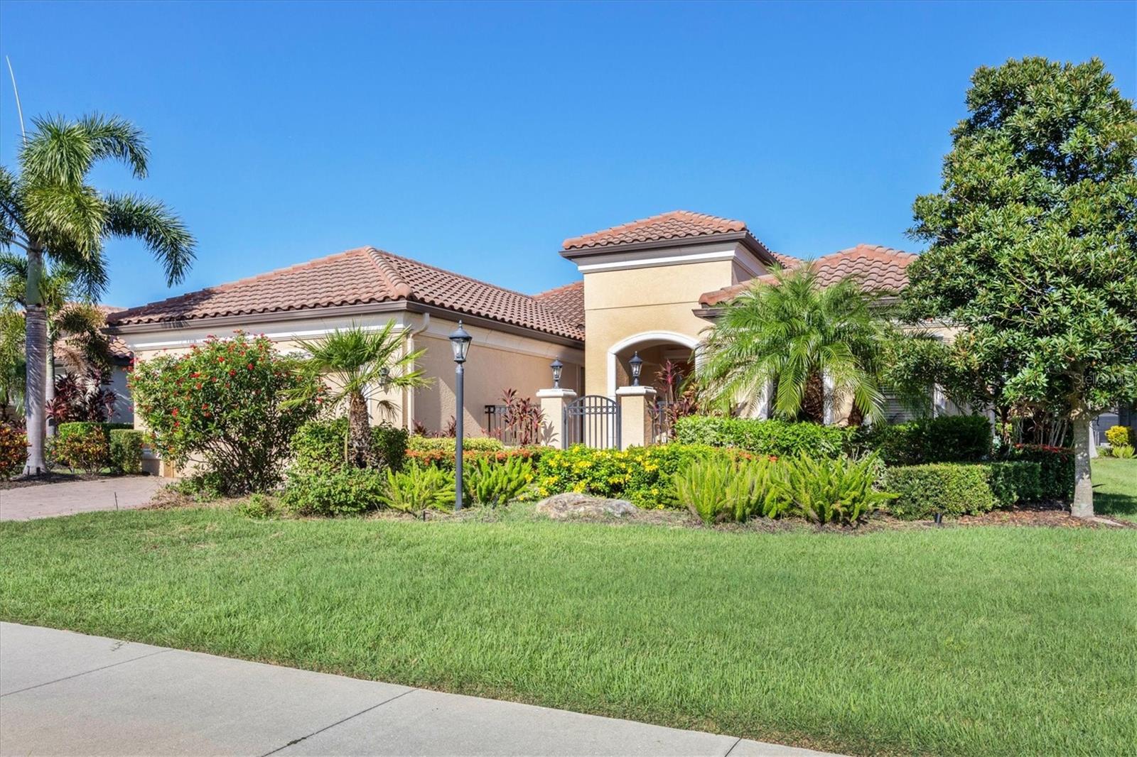 5234 CASTELLO LN, LAKEWOOD RANCH, FL, 34211