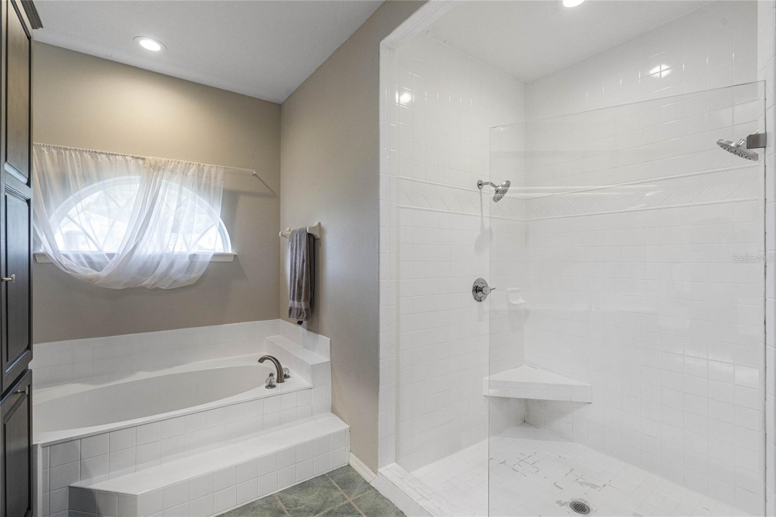 1560 EAGLE NEST CIR, WINTER SPRINGS, FL, 32708
