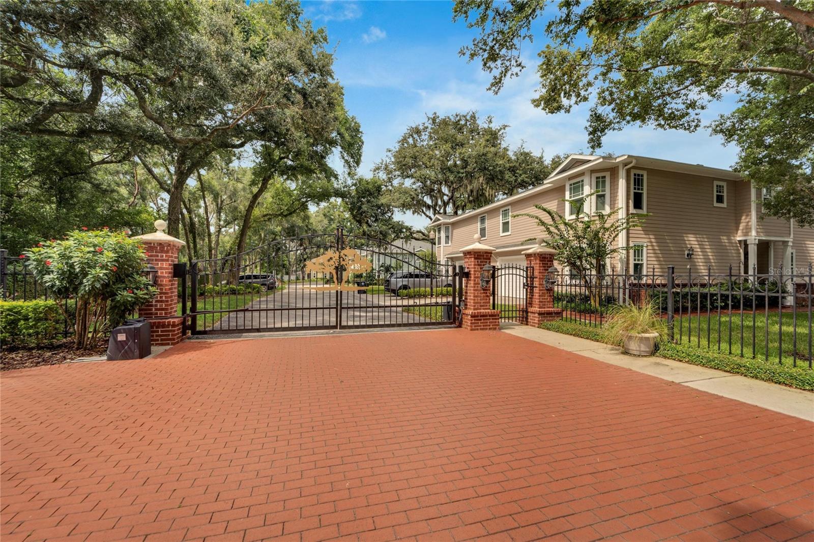 201 ELM VIEW CT, BRANDON, FL, 33511