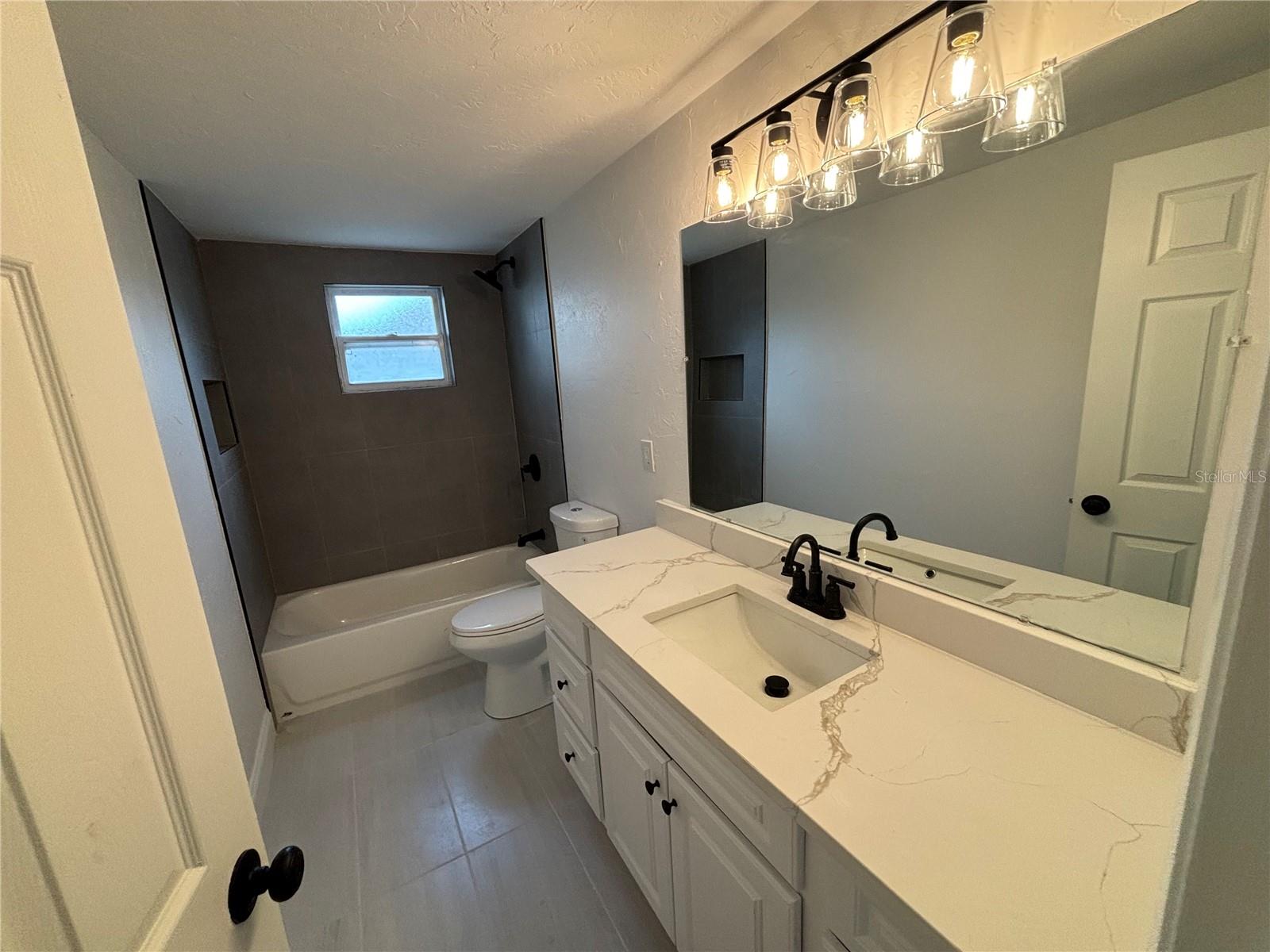 3020 BISPHAM RD, SARASOTA, FL, 34231