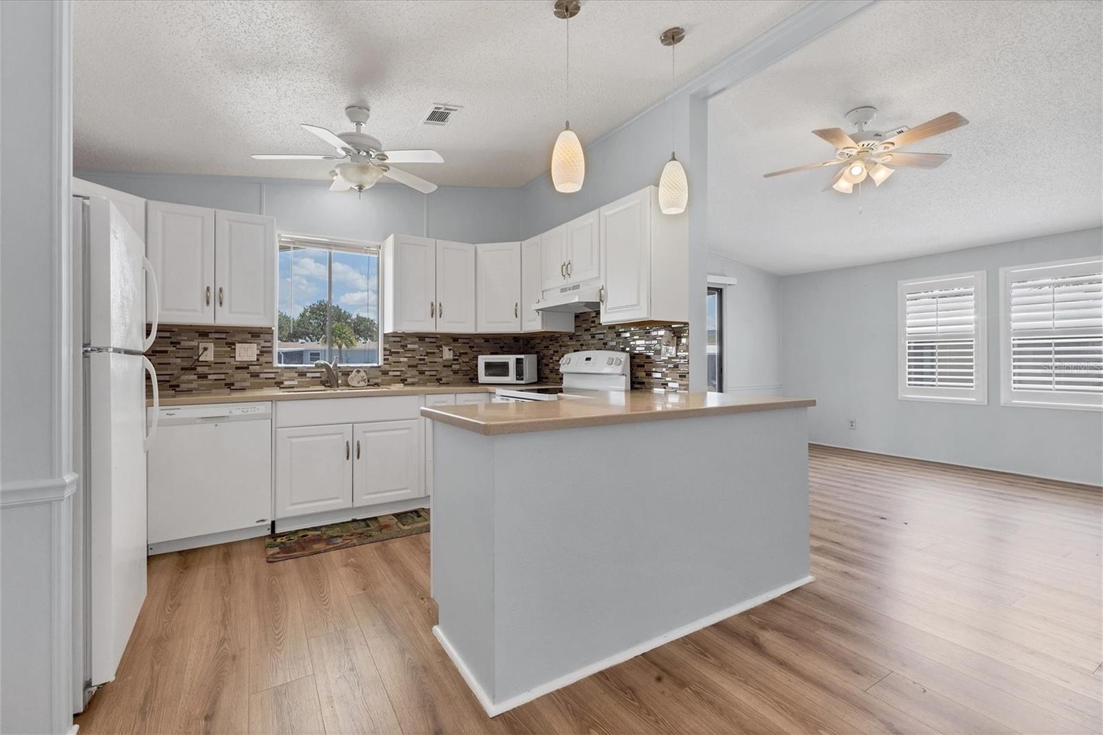 755 BUTTERFIELD CIR, ENGLEWOOD, FL, 34223