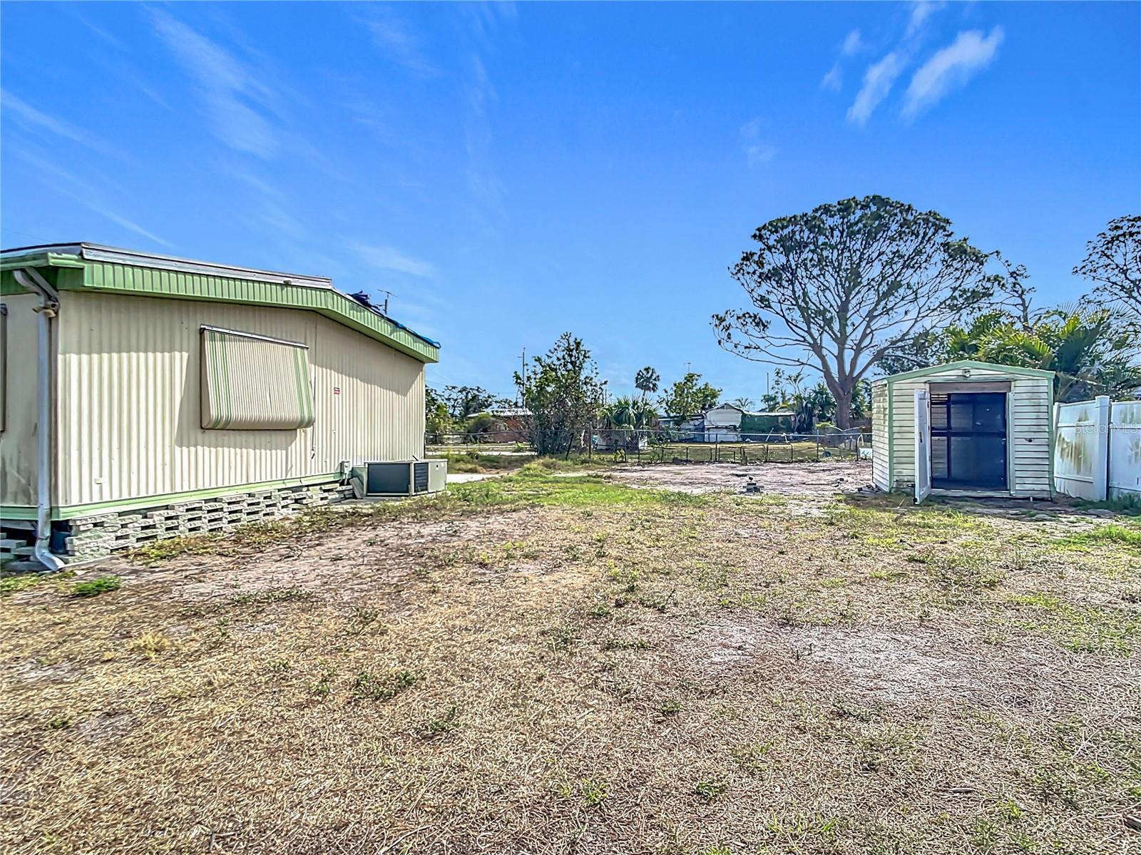 A4620308 Property Photo