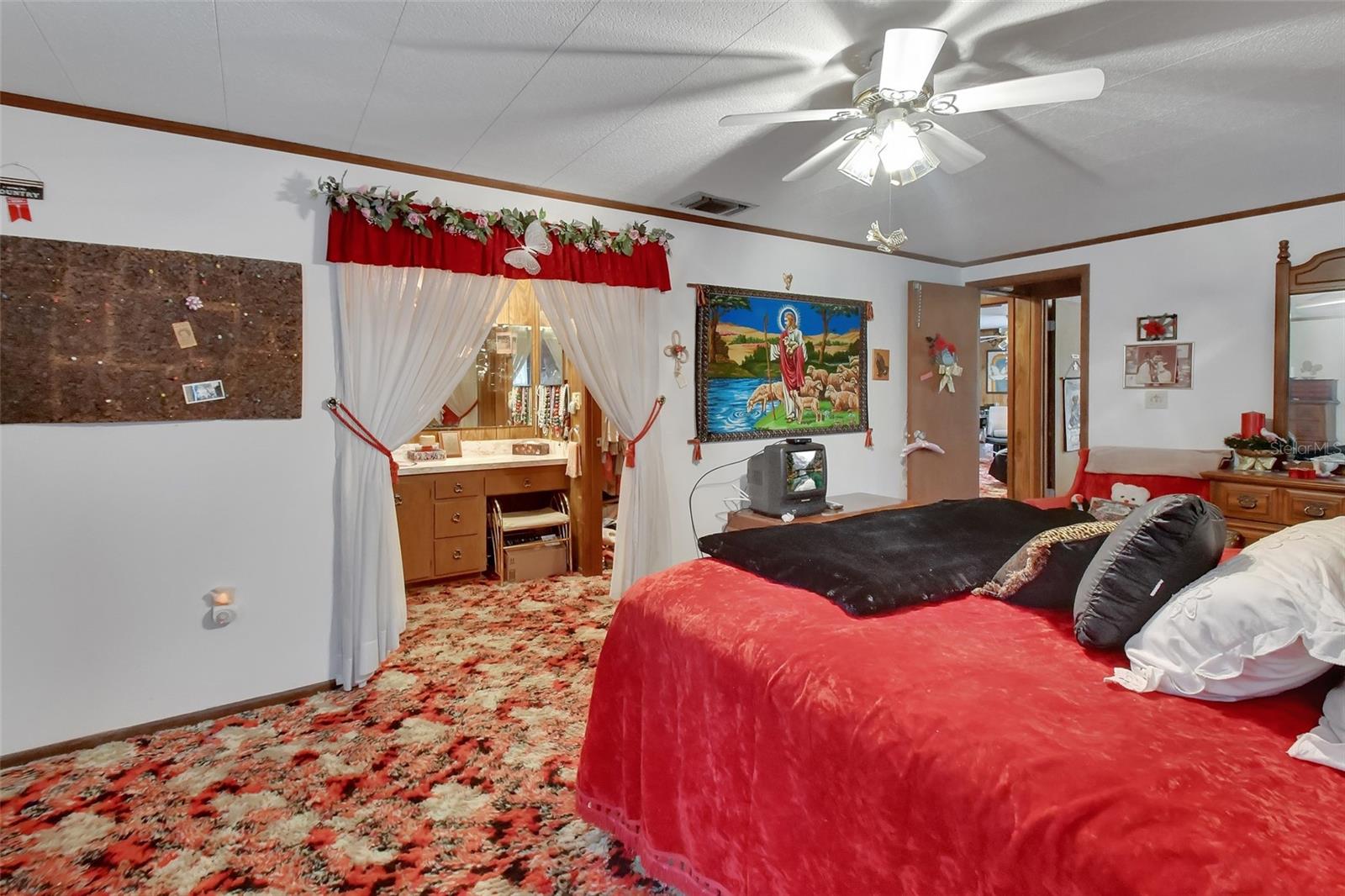 2352 CHAPEL HILL DR, DELAND, FL, 32720