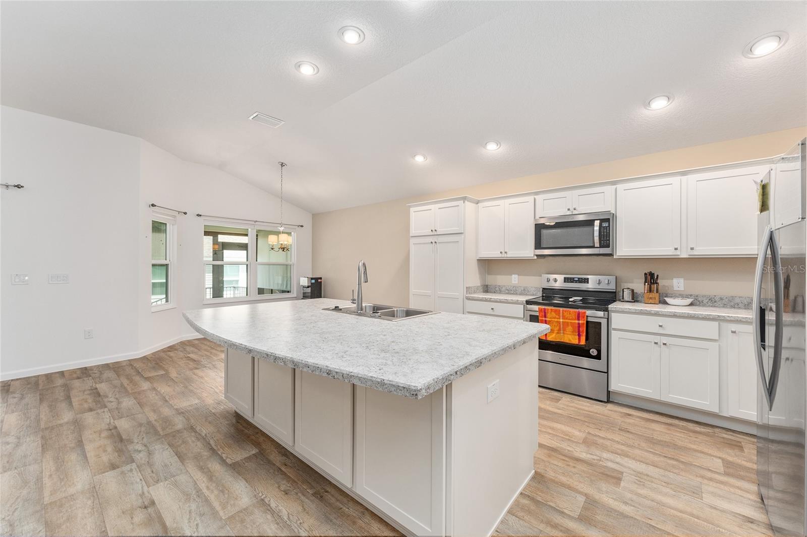 11394 ZIMMERMAN PATH, OXFORD, FL, 34484