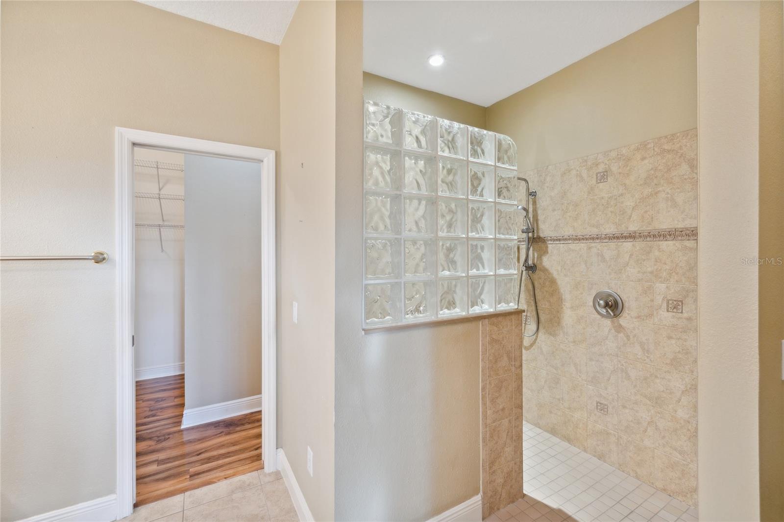 2003 RIDGE SPRING DR, THE VILLAGES, FL, 32162