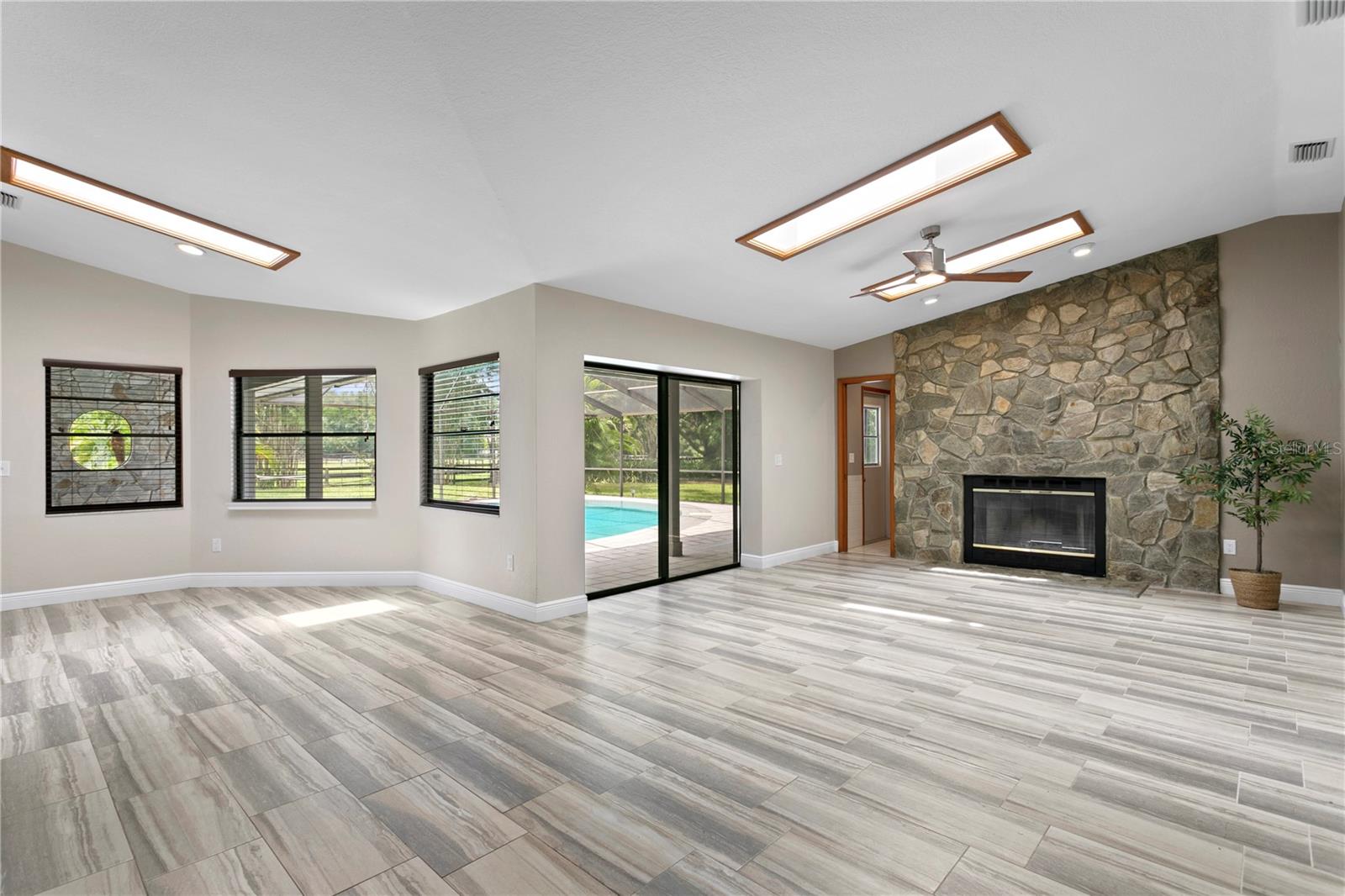 11603 INNFIELDS DR, ODESSA, FL, 33556