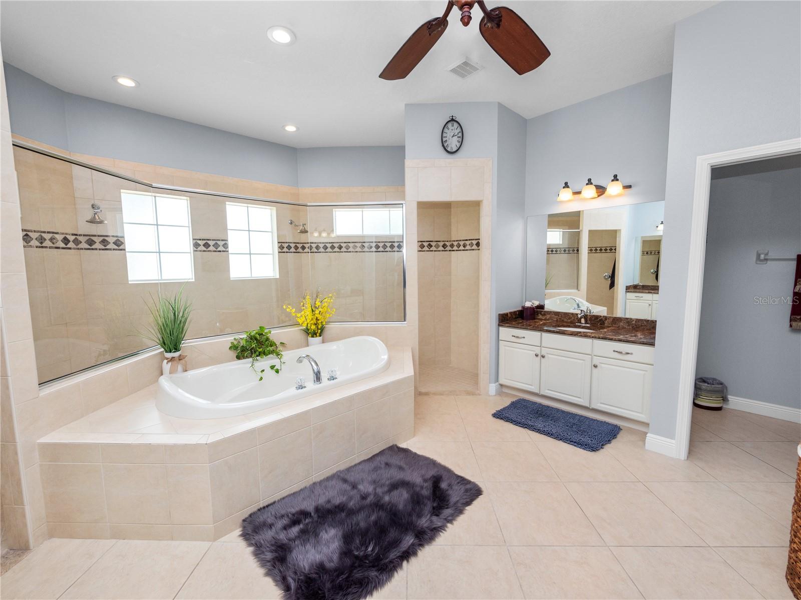 800 OSPREY LANDING DR, LAKELAND, FL, 33813