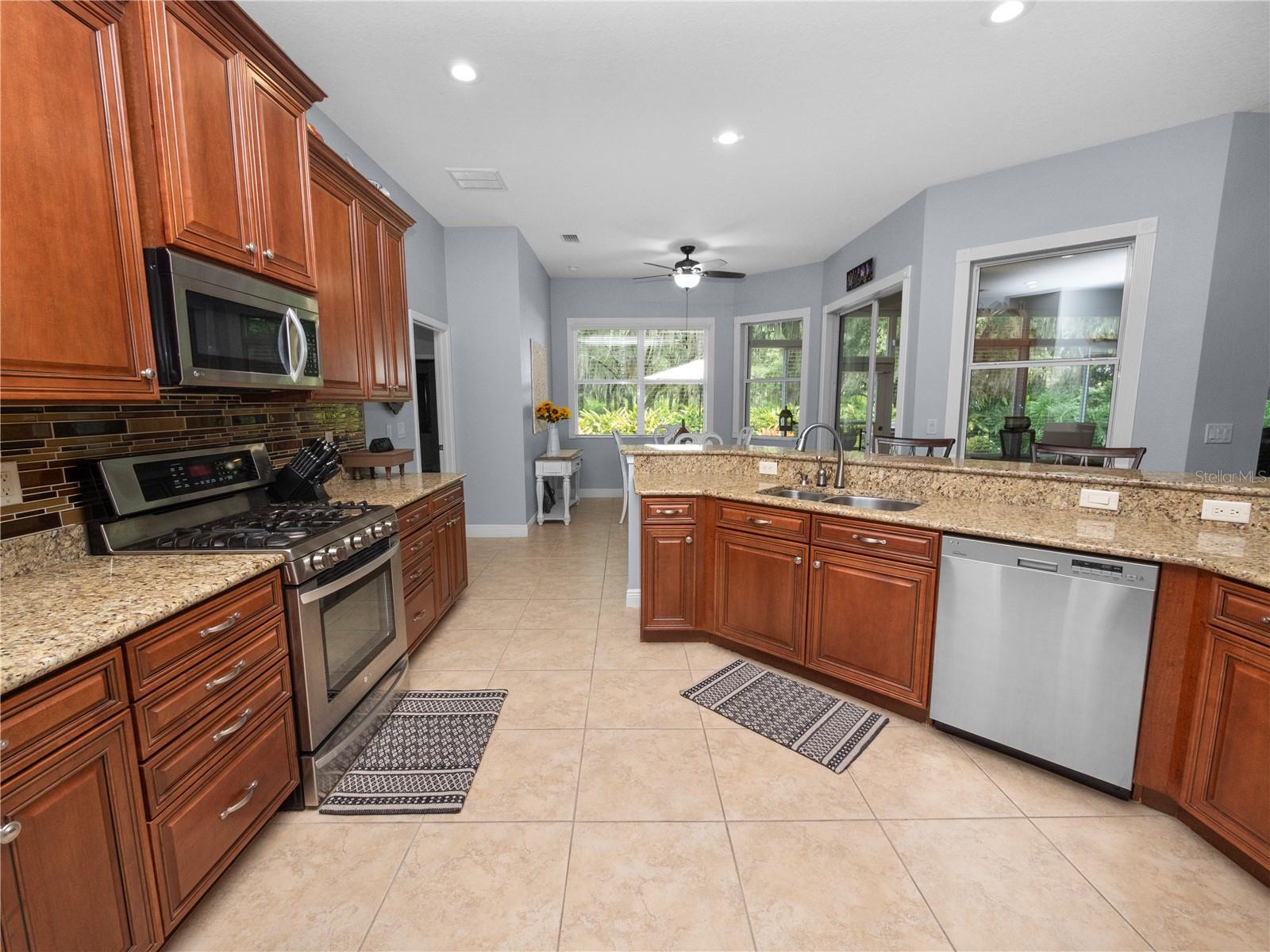 800 OSPREY LANDING DR, LAKELAND, FL, 33813