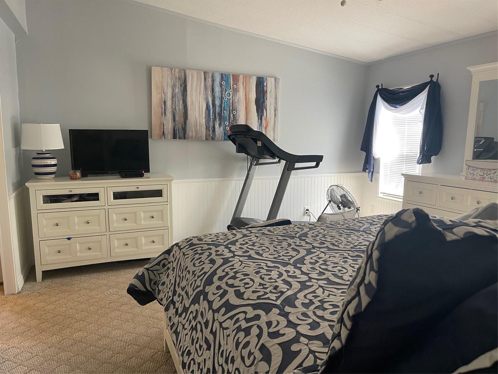 701 ROBIN LANE, WILDWOOD, FL, 34785