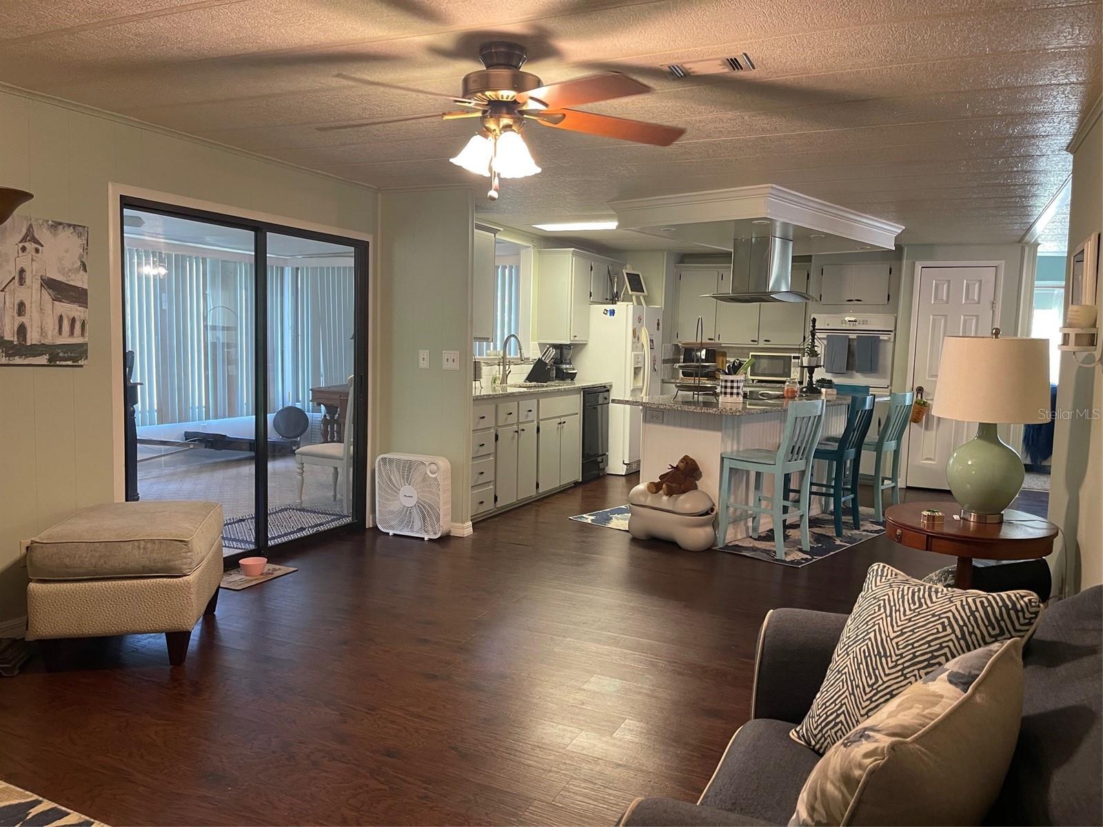 701 ROBIN LANE, WILDWOOD, FL, 34785