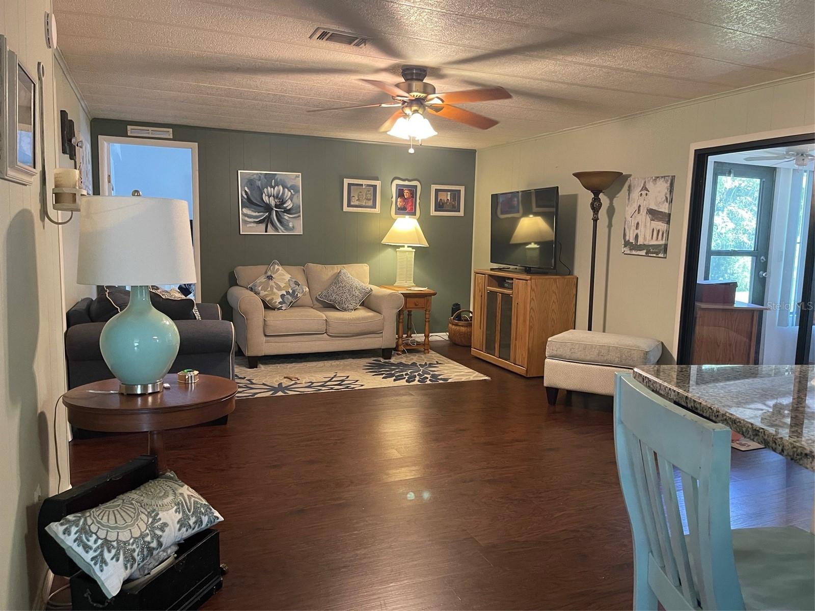 701 ROBIN LANE, WILDWOOD, FL, 34785