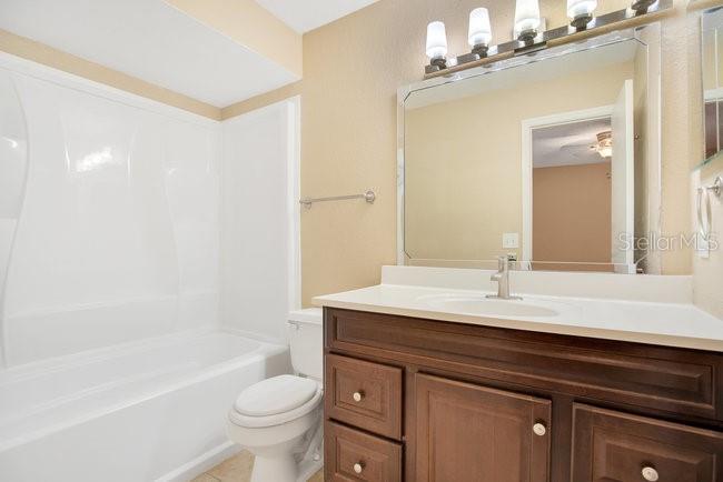 5156 CONROY ROAD #11-34, ORLANDO, FL, 32811