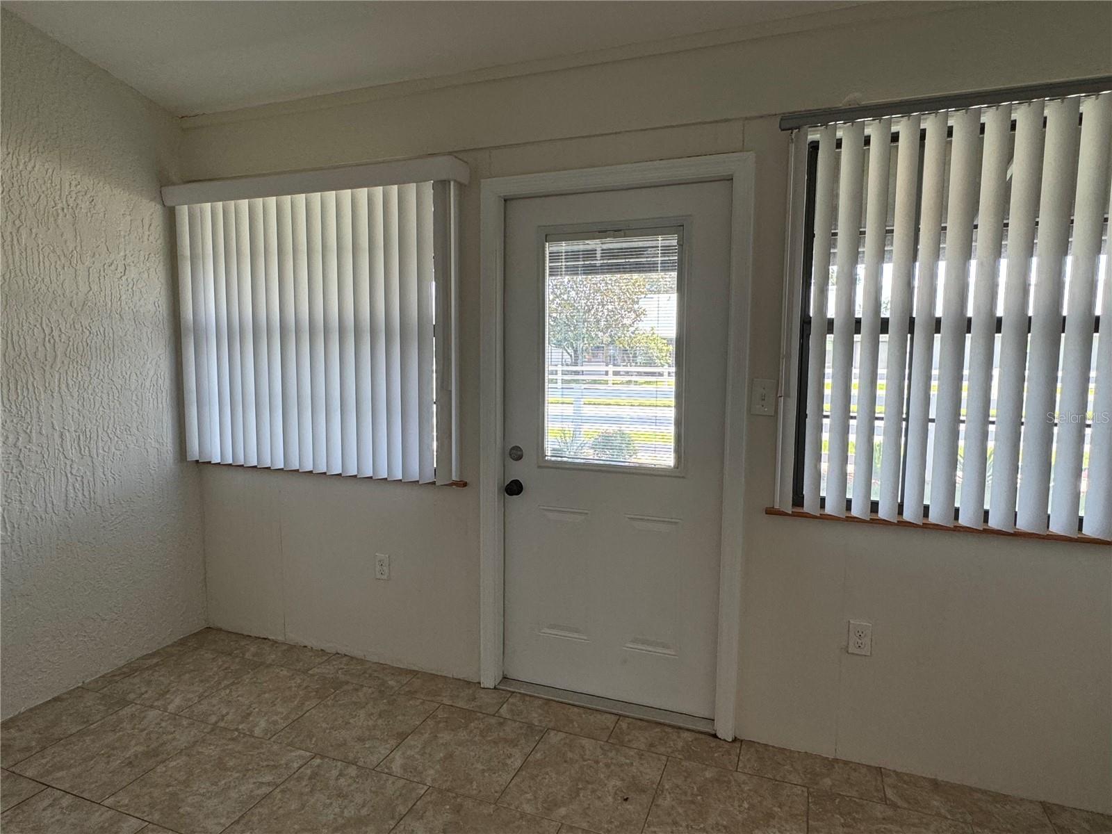 6381 EGRET DR #28, LAKELAND, FL, 33809