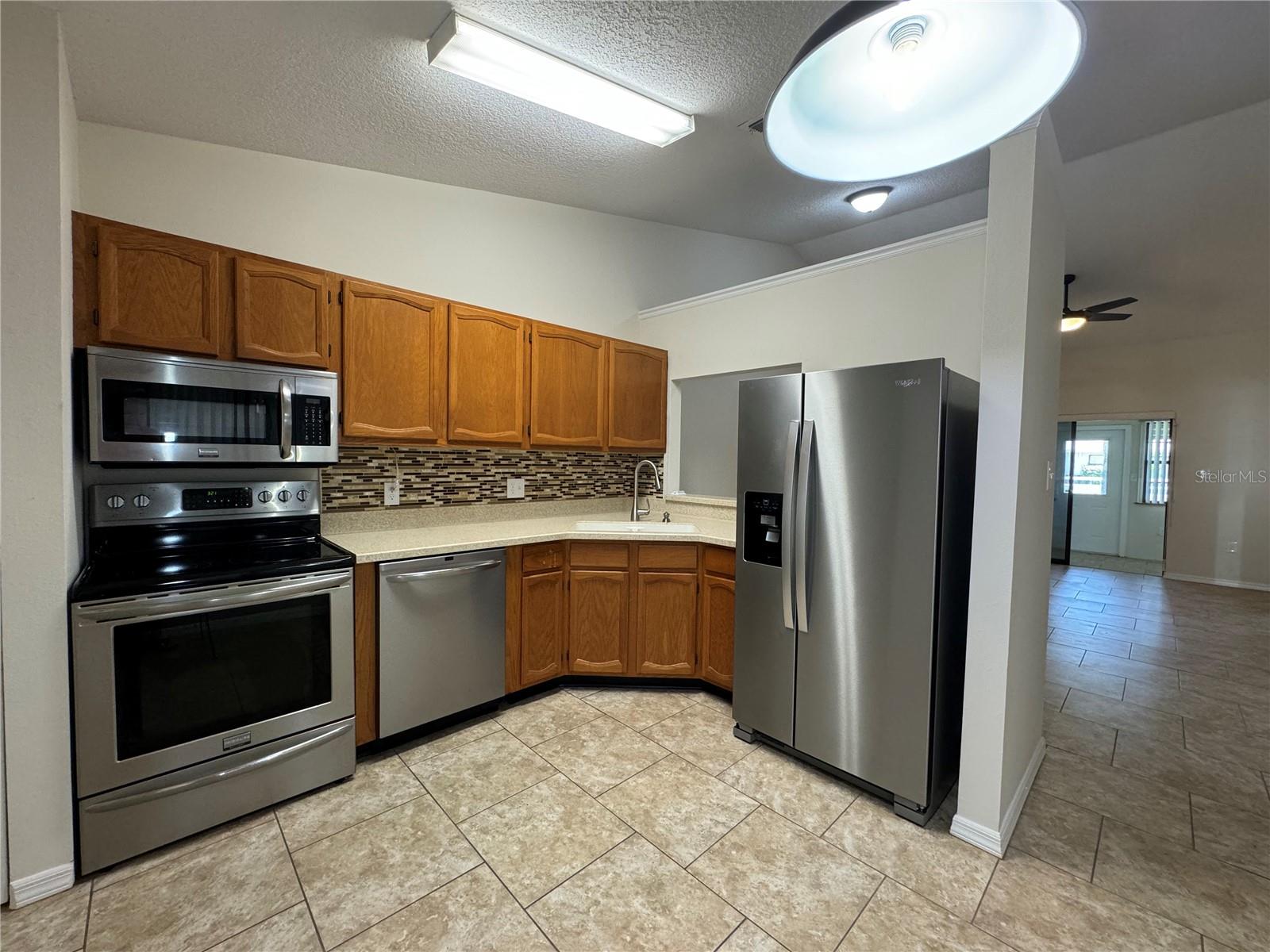 6381 EGRET DR #28, LAKELAND, FL, 33809