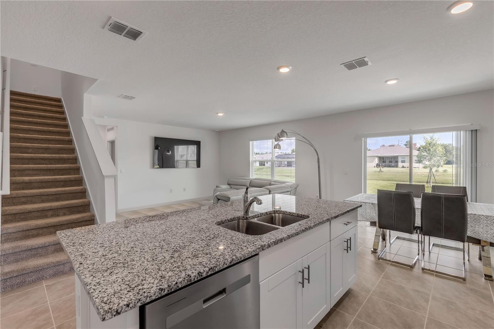 1341 MIDDLE LAKE DR, ORMOND BEACH, FL, 32174