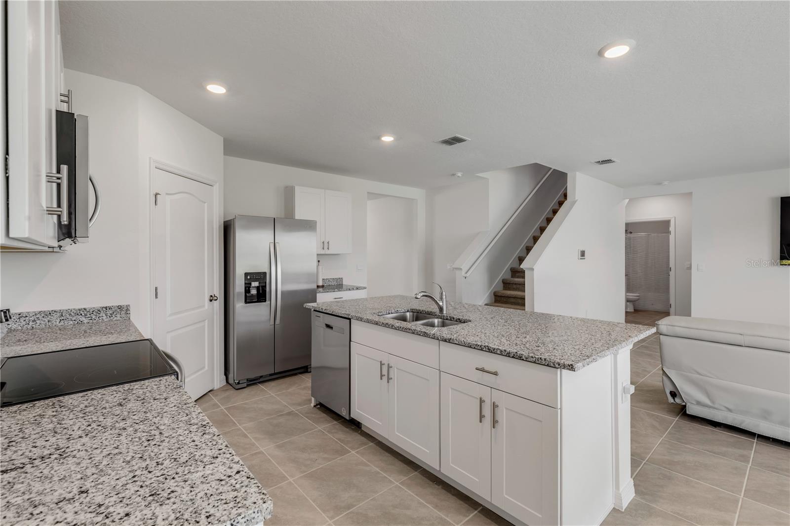 1341 MIDDLE LAKE DR, ORMOND BEACH, FL, 32174