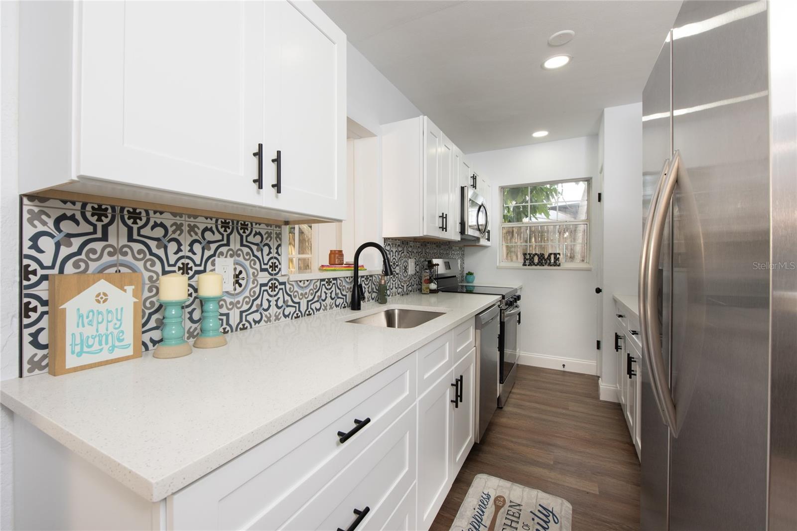 5544 6TH AVE N, ST PETERSBURG, FL, 33710