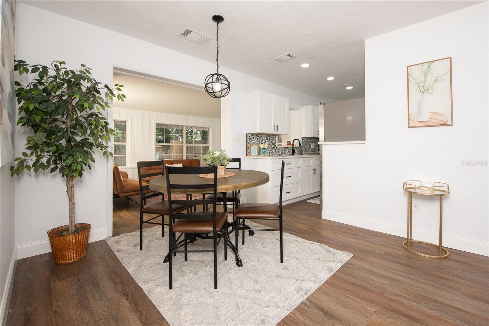 5544 6TH AVE N, ST PETERSBURG, FL, 33710