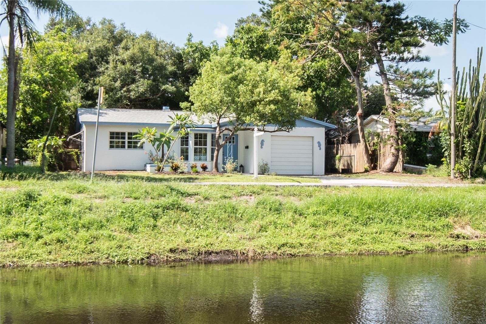 5544 6TH AVE N, ST PETERSBURG, FL, 33710