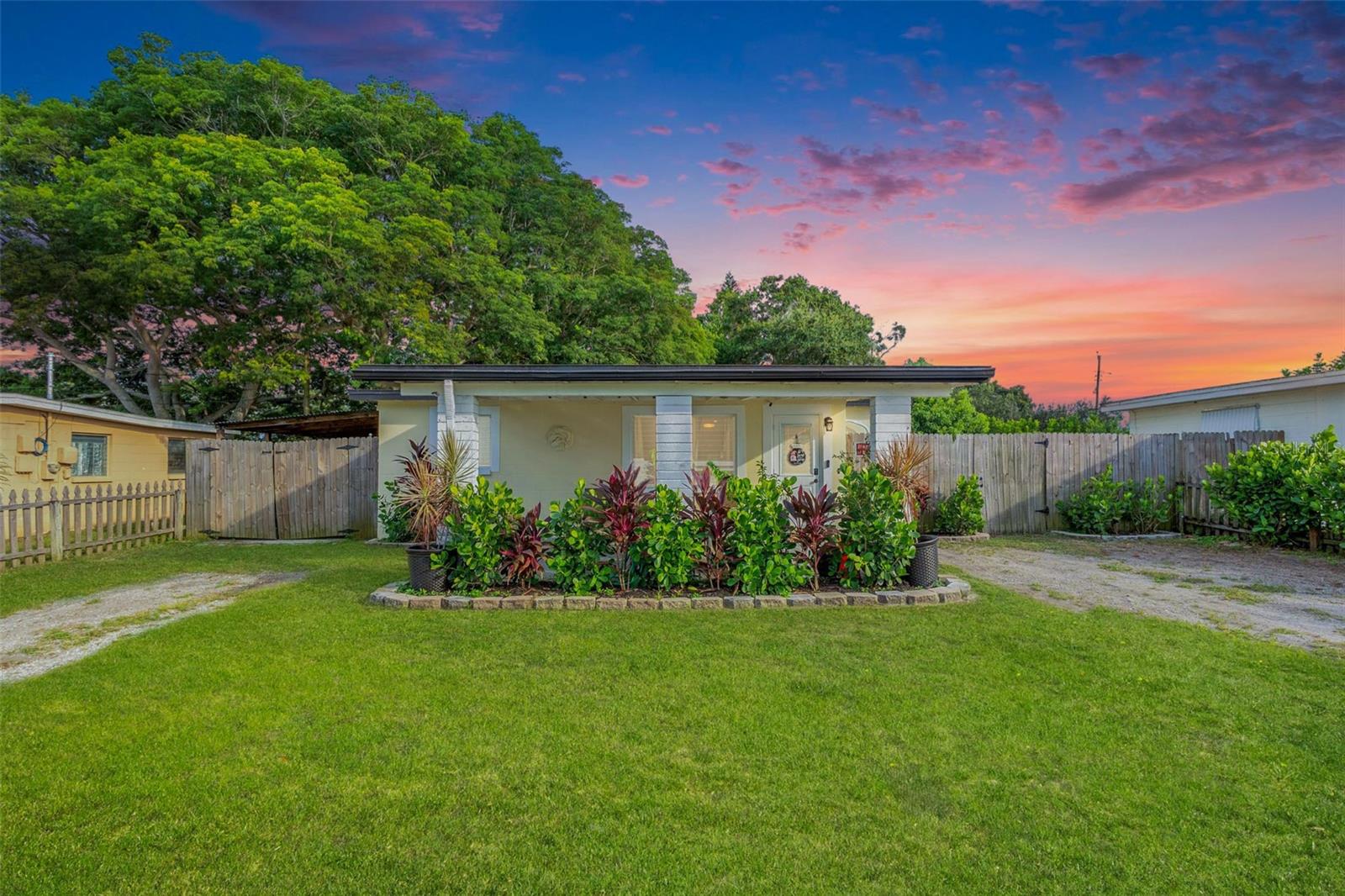 10526 119TH AVE, LARGO, FL, 33773