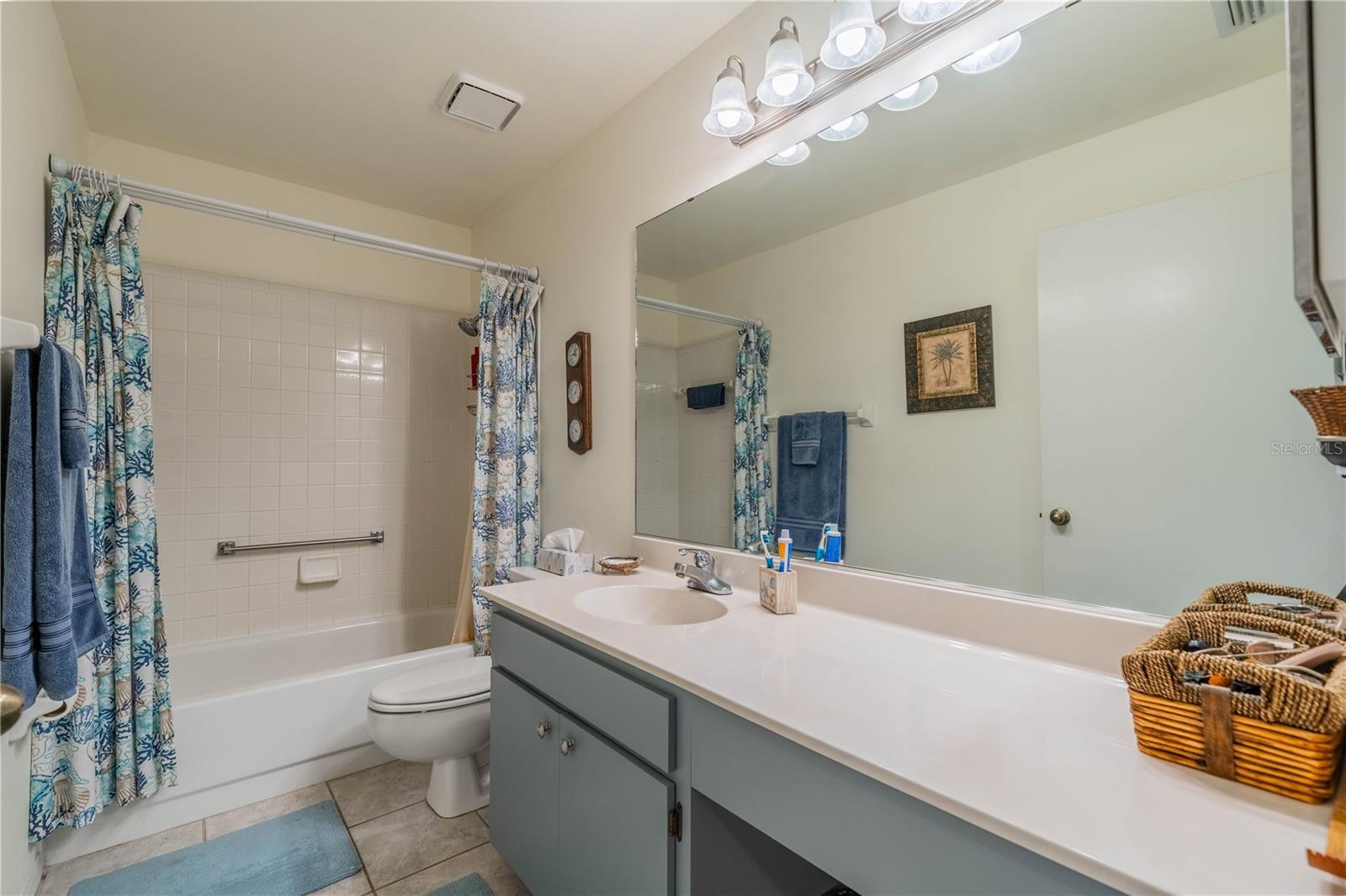1618 NANTUCKET DR, SUN CITY CENTER, FL, 33573