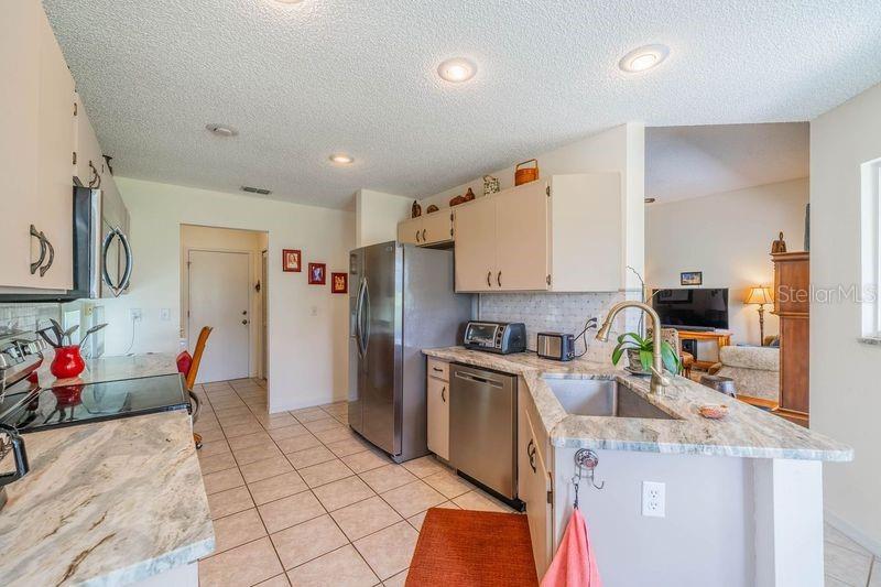 1618 NANTUCKET DR, SUN CITY CENTER, FL, 33573