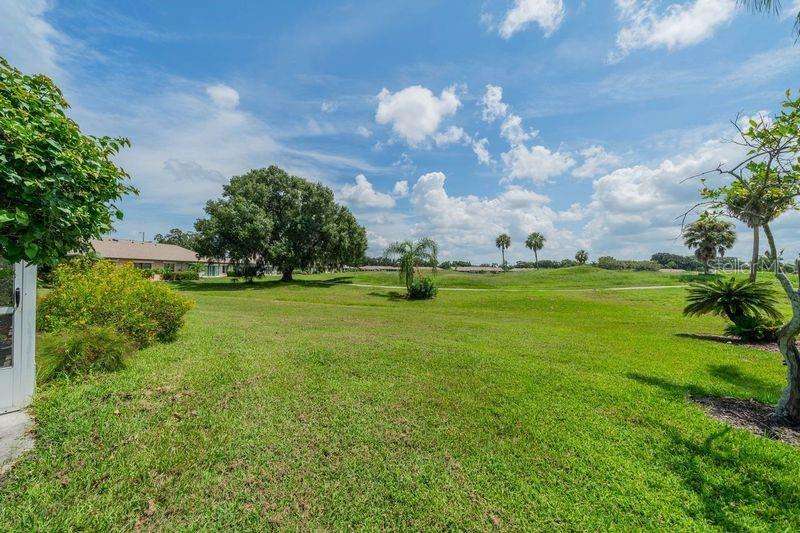 1618 NANTUCKET DR, SUN CITY CENTER, FL, 33573