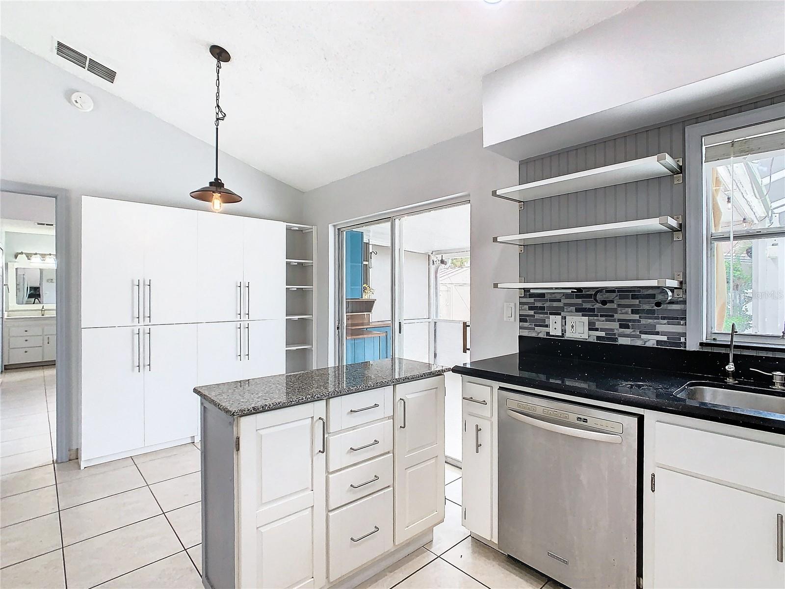 5634 LOMA VISTA CT, DAVENPORT, FL, 33896