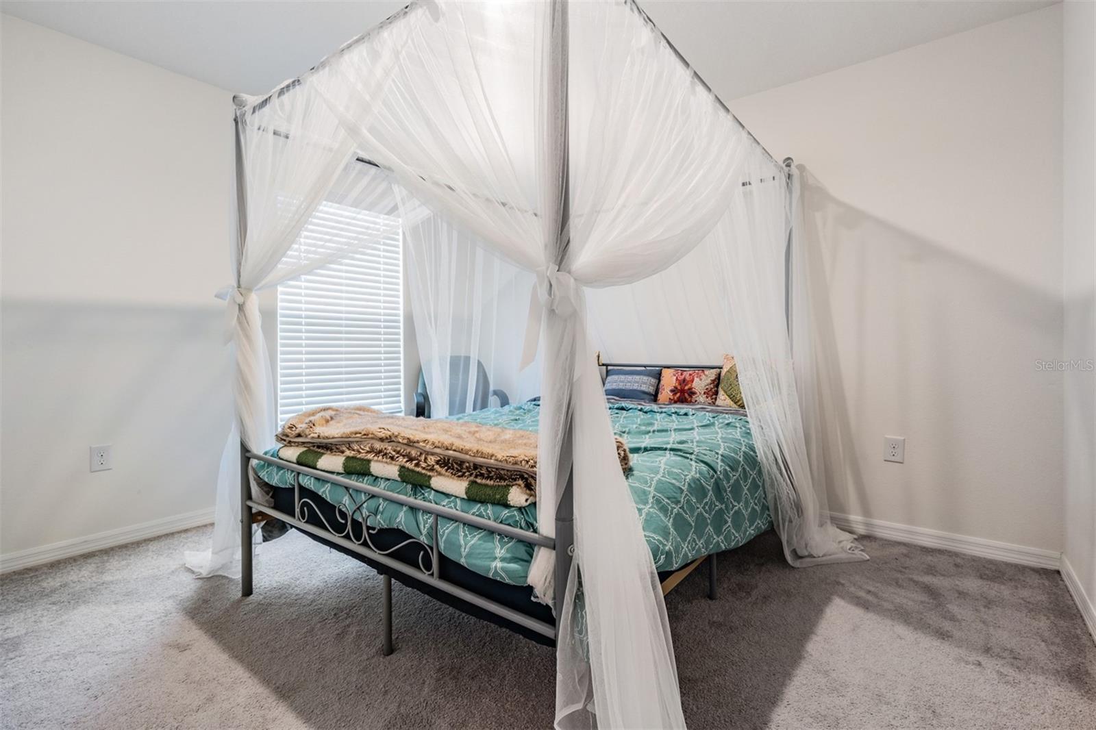 7864 BROAD POINTE DR, ZEPHYRHILLS, FL, 33540