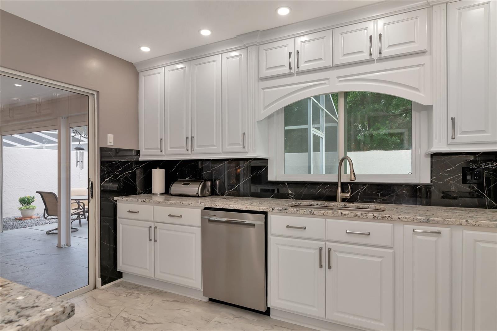 5333 KELLY DR #6, SARASOTA, FL, 34233
