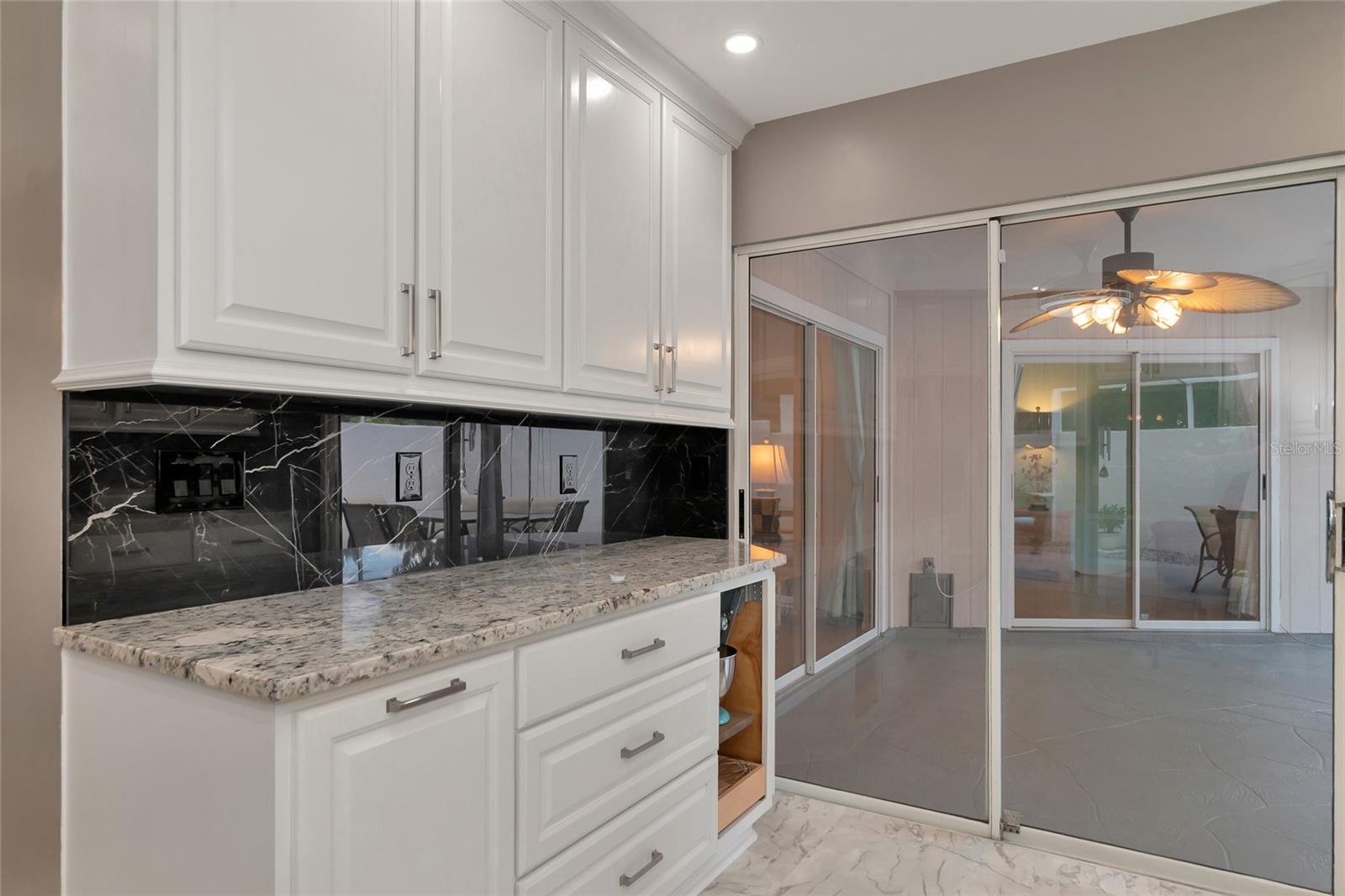 5333 KELLY DR #6, SARASOTA, FL, 34233