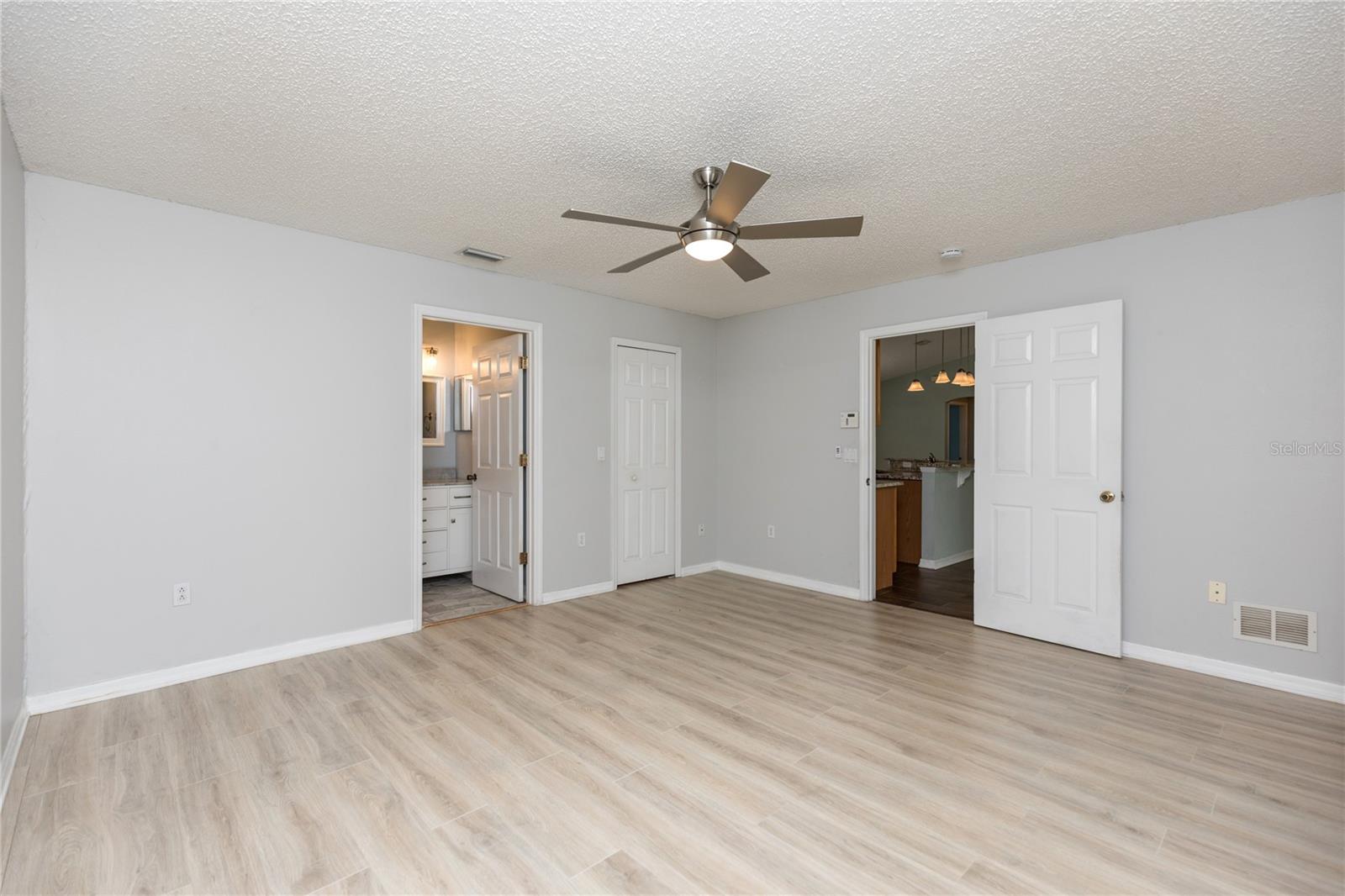 42 SELMA TRL, PALM COAST, FL, 32164