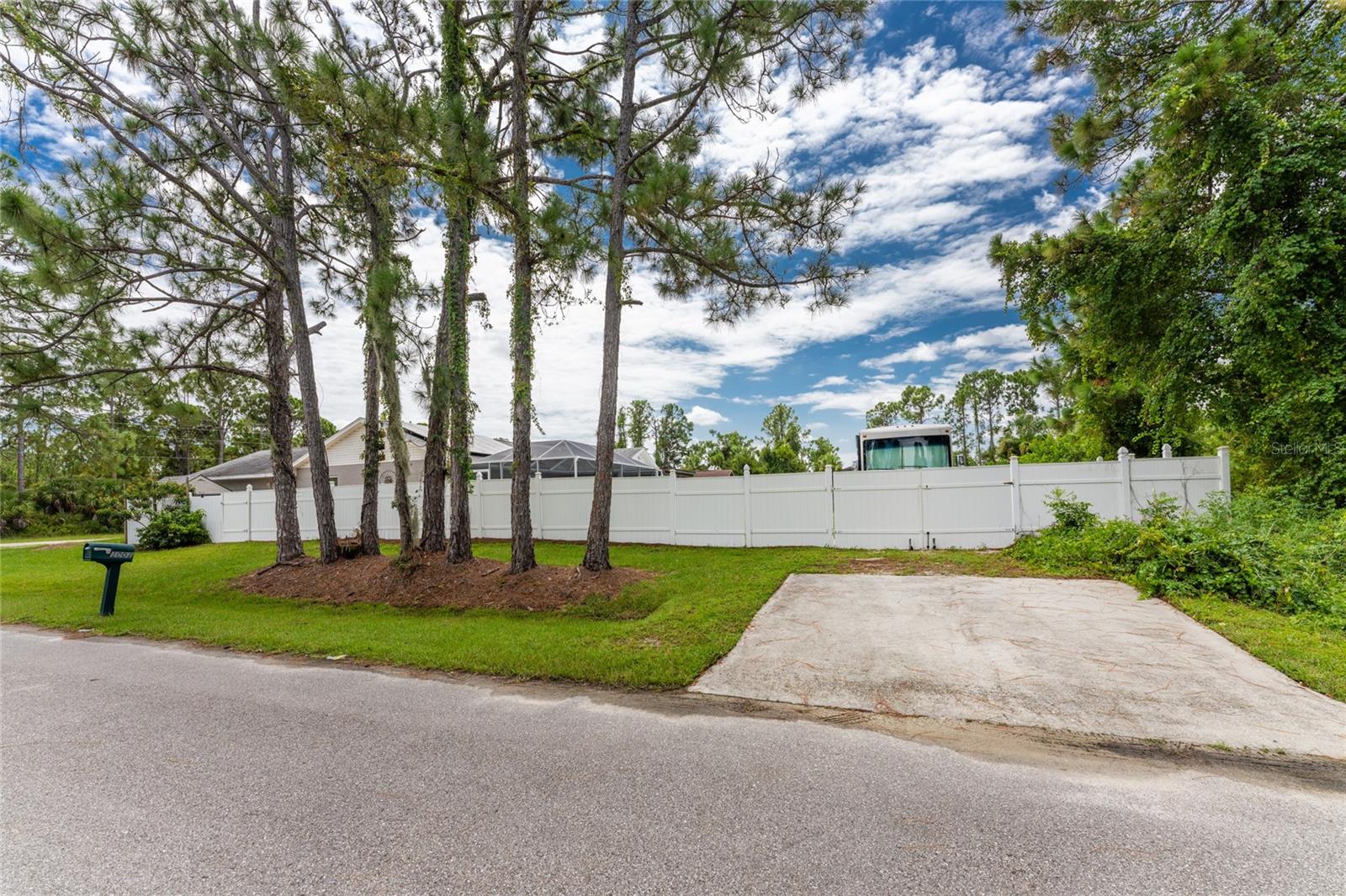 1267 N CRANBERRY BLVD, NORTH PORT, FL, 34286