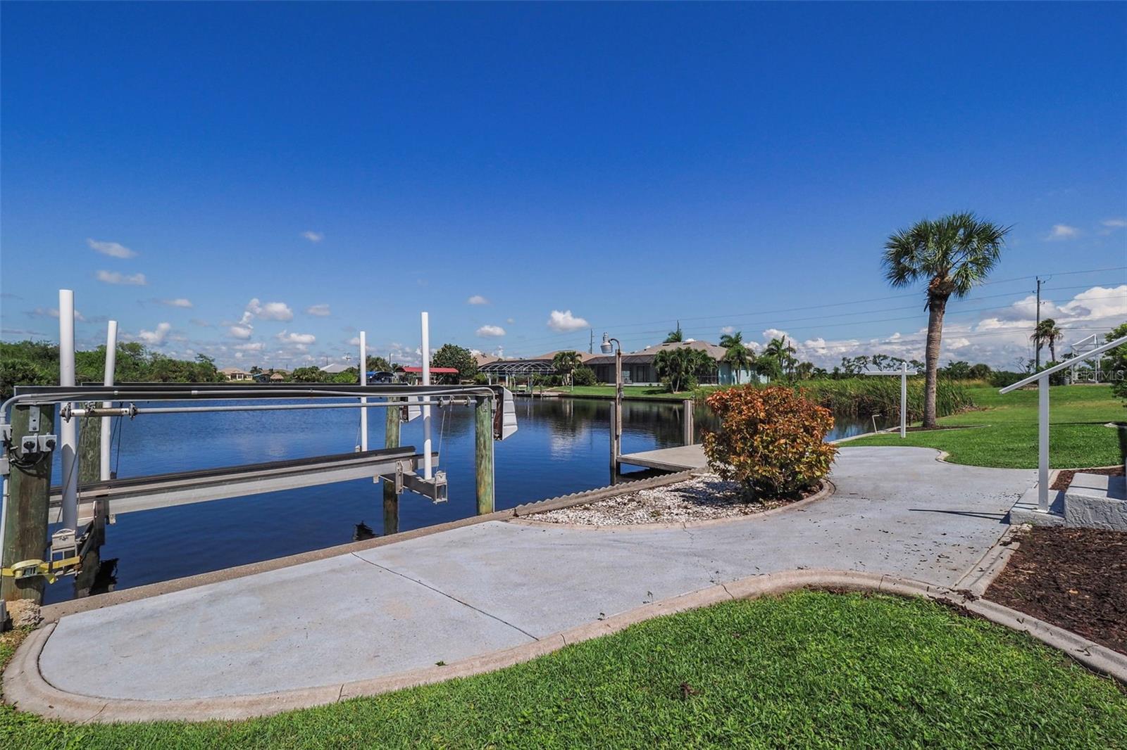 15418 ALCOVE CIR, PORT CHARLOTTE, FL, 33981