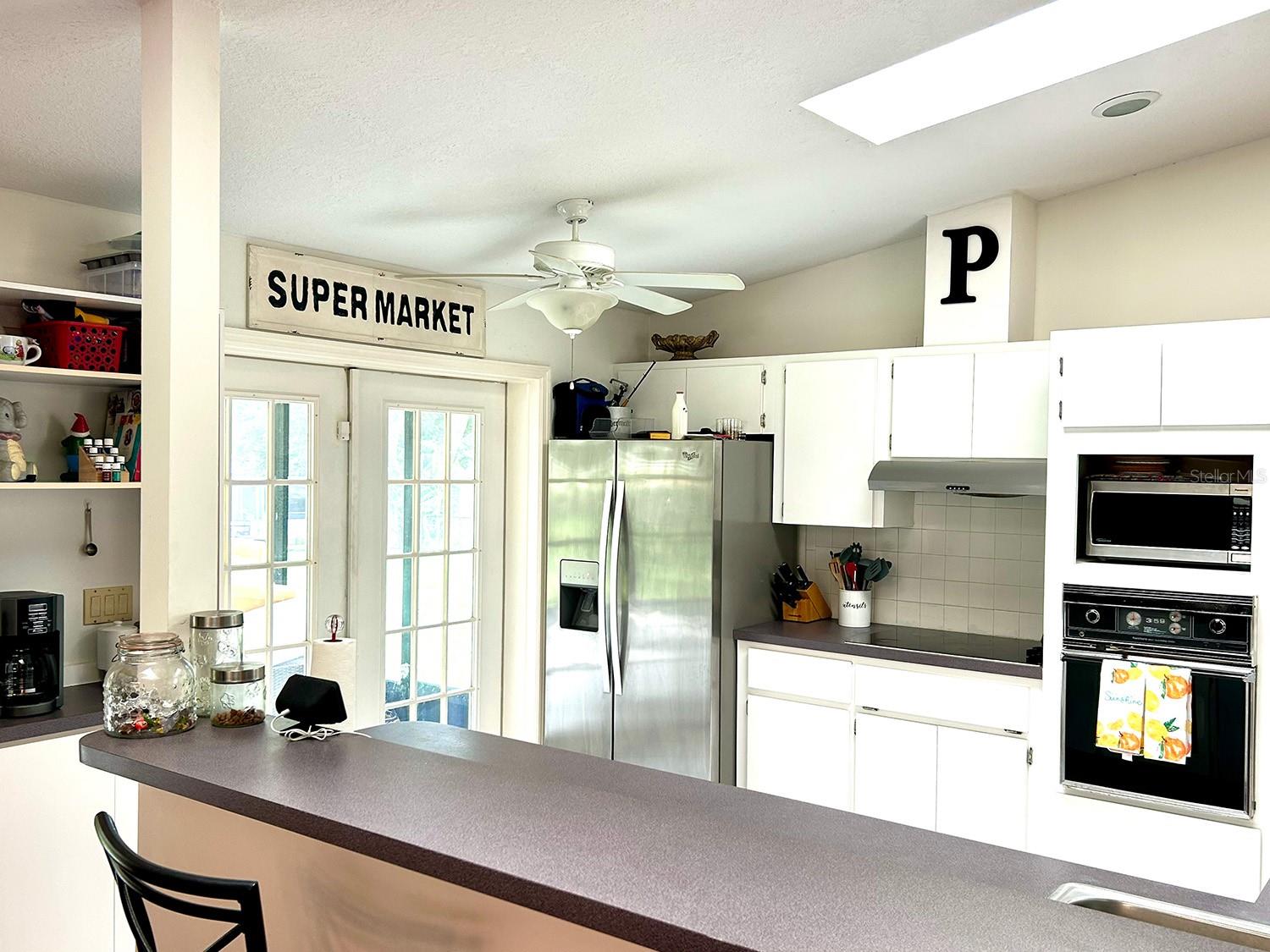 18550 LAKE EMMA DR, GROVELAND, FL, 34736