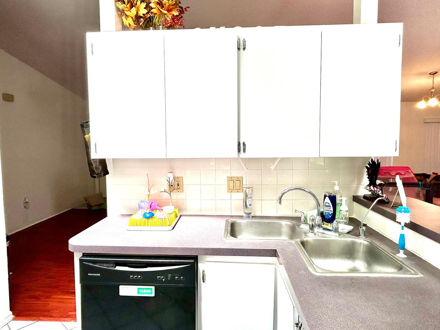 18550 LAKE EMMA DR, GROVELAND, FL, 34736