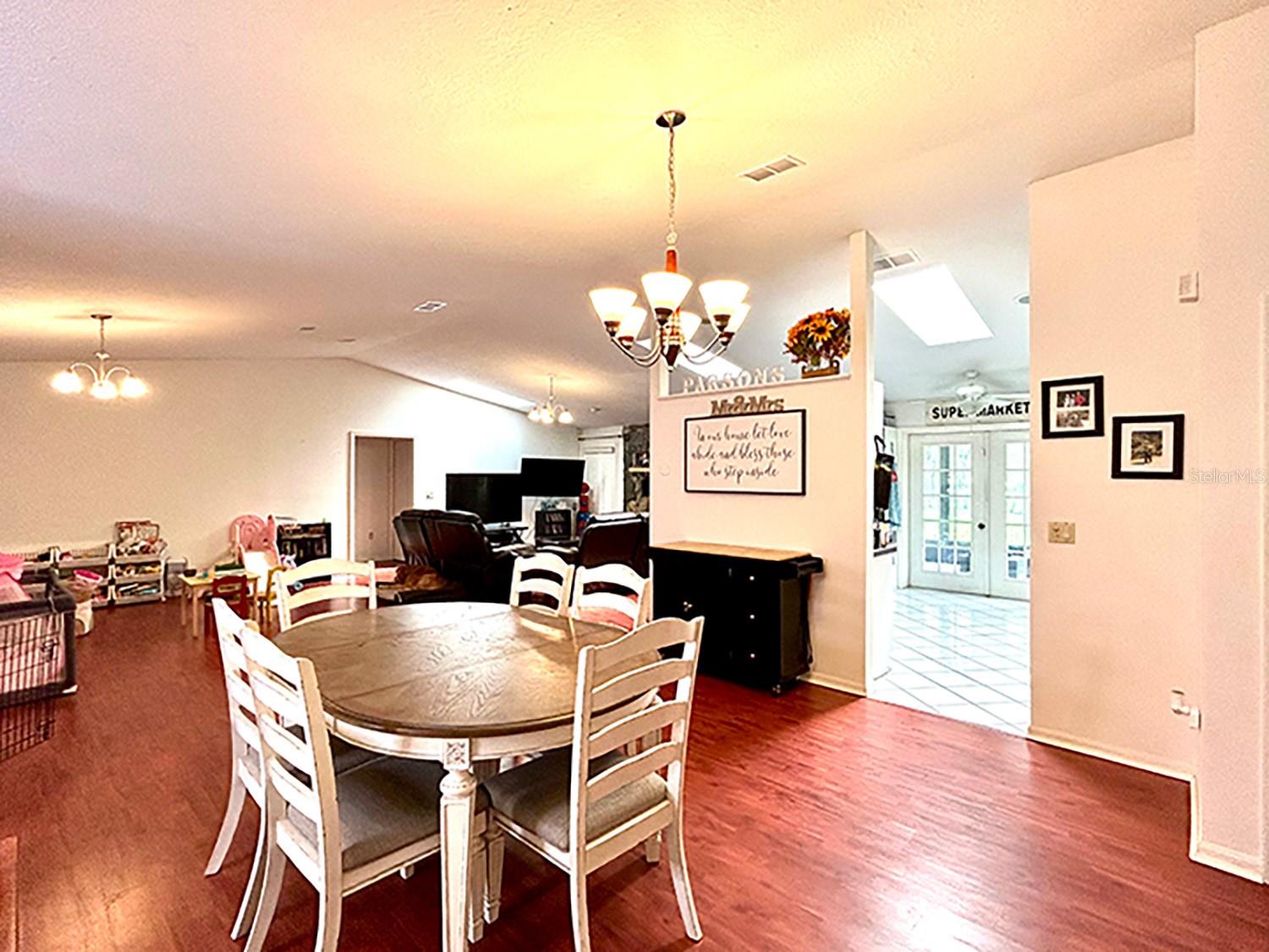 18550 LAKE EMMA DR, GROVELAND, FL, 34736