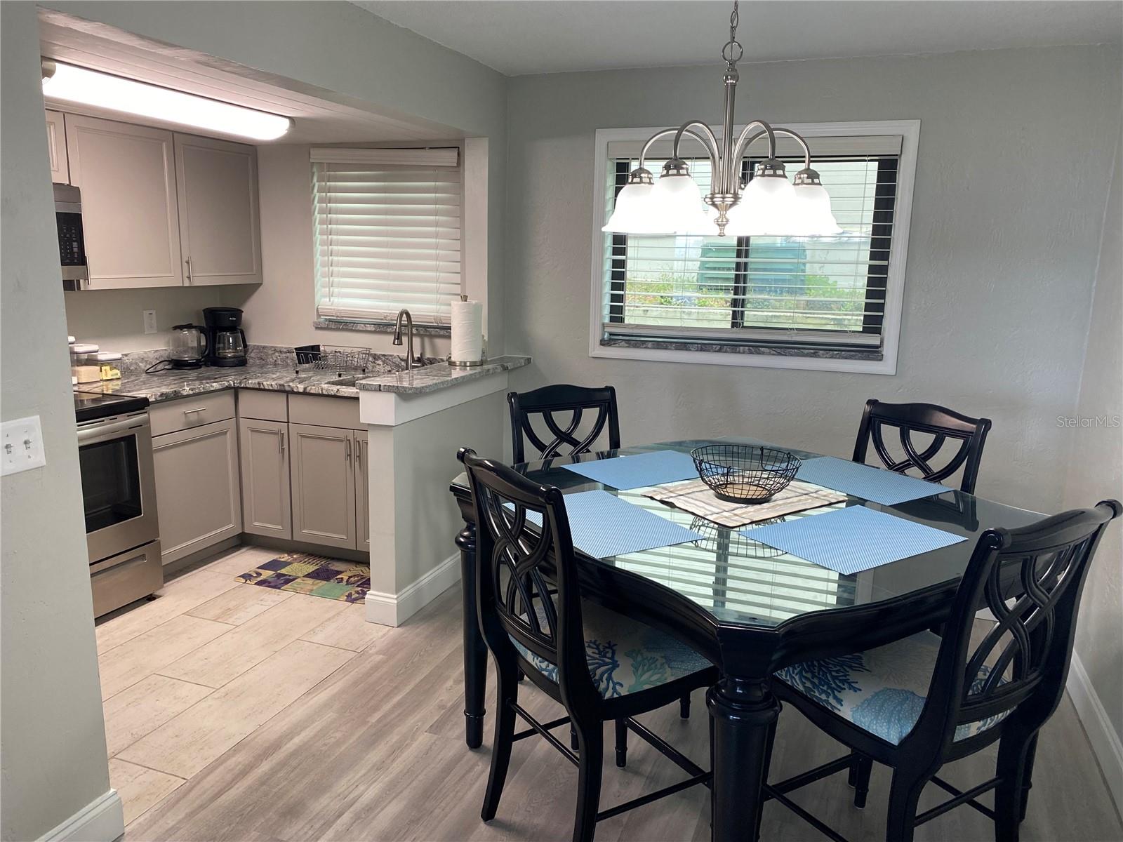 1404 N ATLANTIC AVE #4, DAYTONA BEACH, FL, 32118