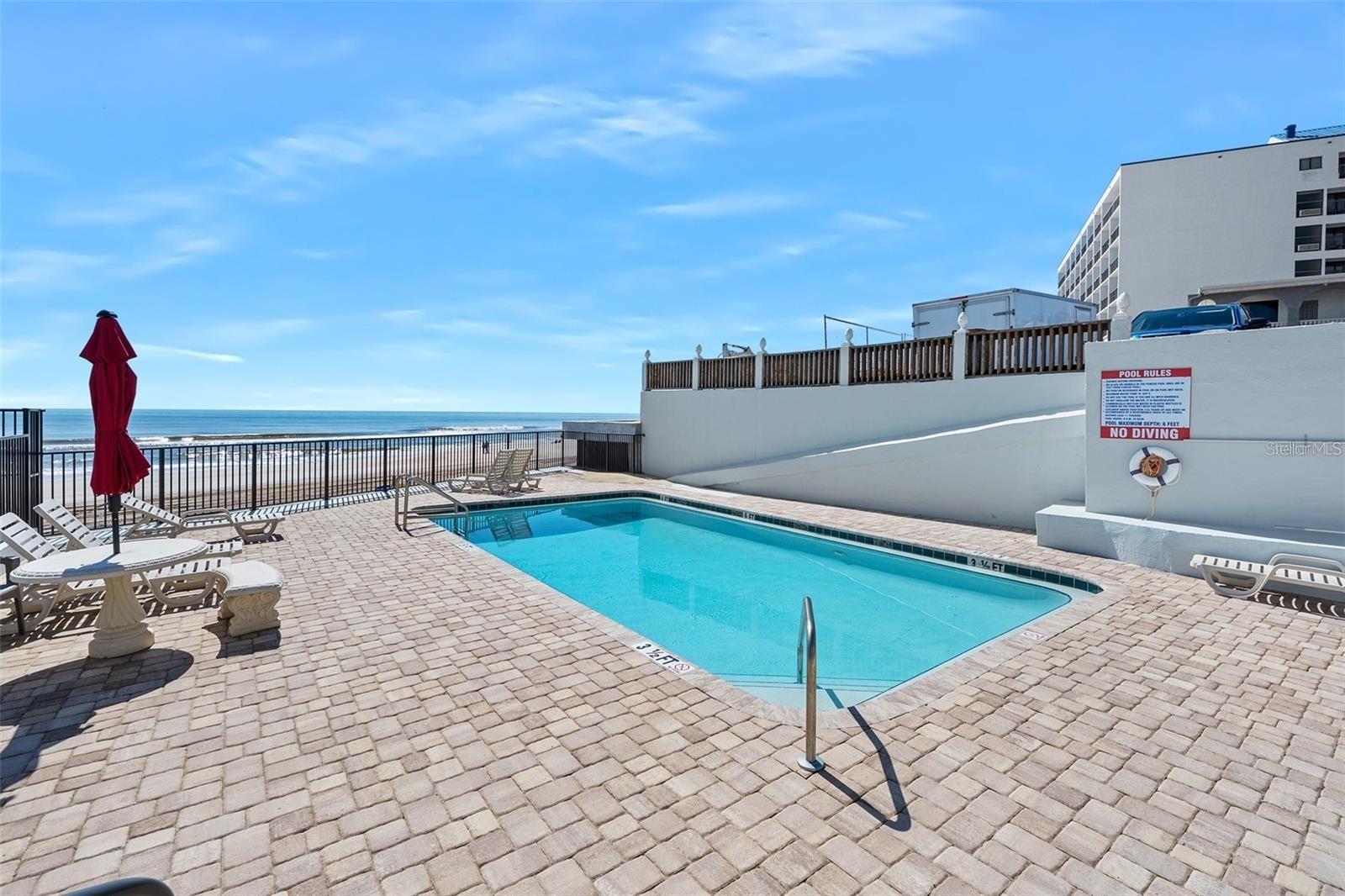1404 N ATLANTIC AVE #4, DAYTONA BEACH, FL, 32118