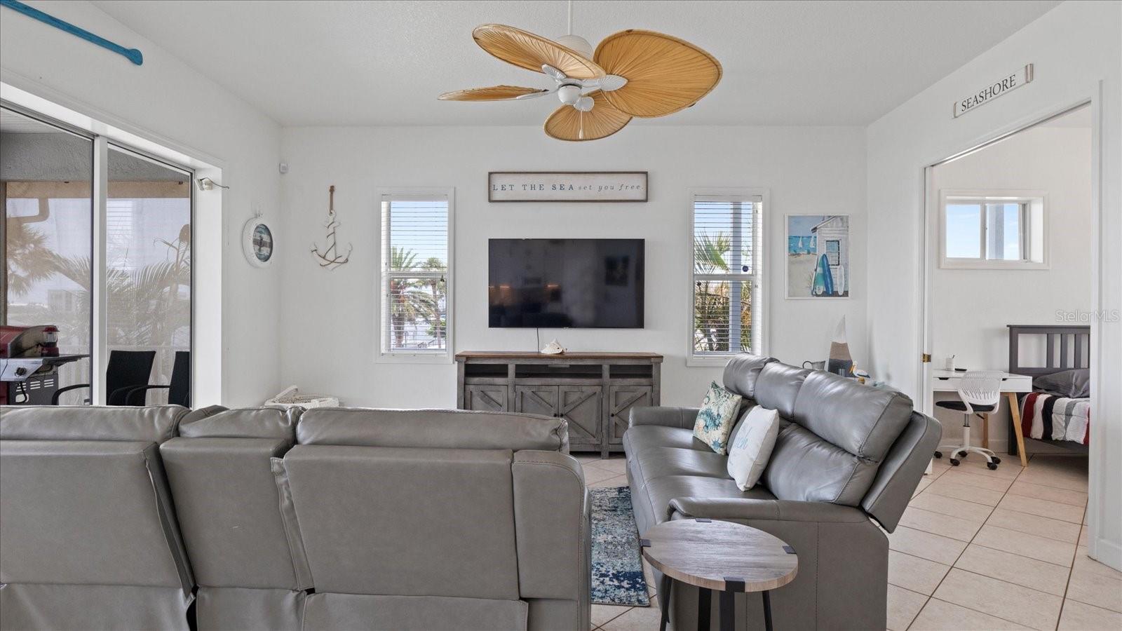 1380 AQUA VIEW LN, ENGLEWOOD, FL, 34223