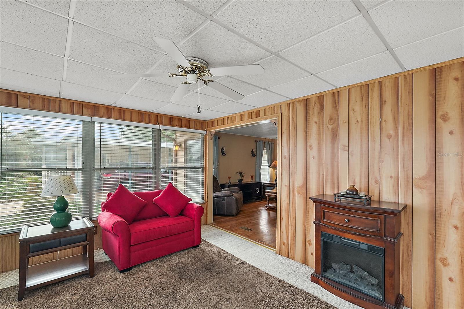 212 PARADISE S, LEESBURG, FL, 34788