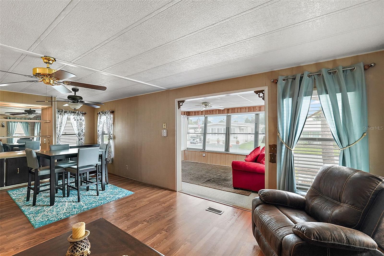 212 PARADISE S, LEESBURG, FL, 34788