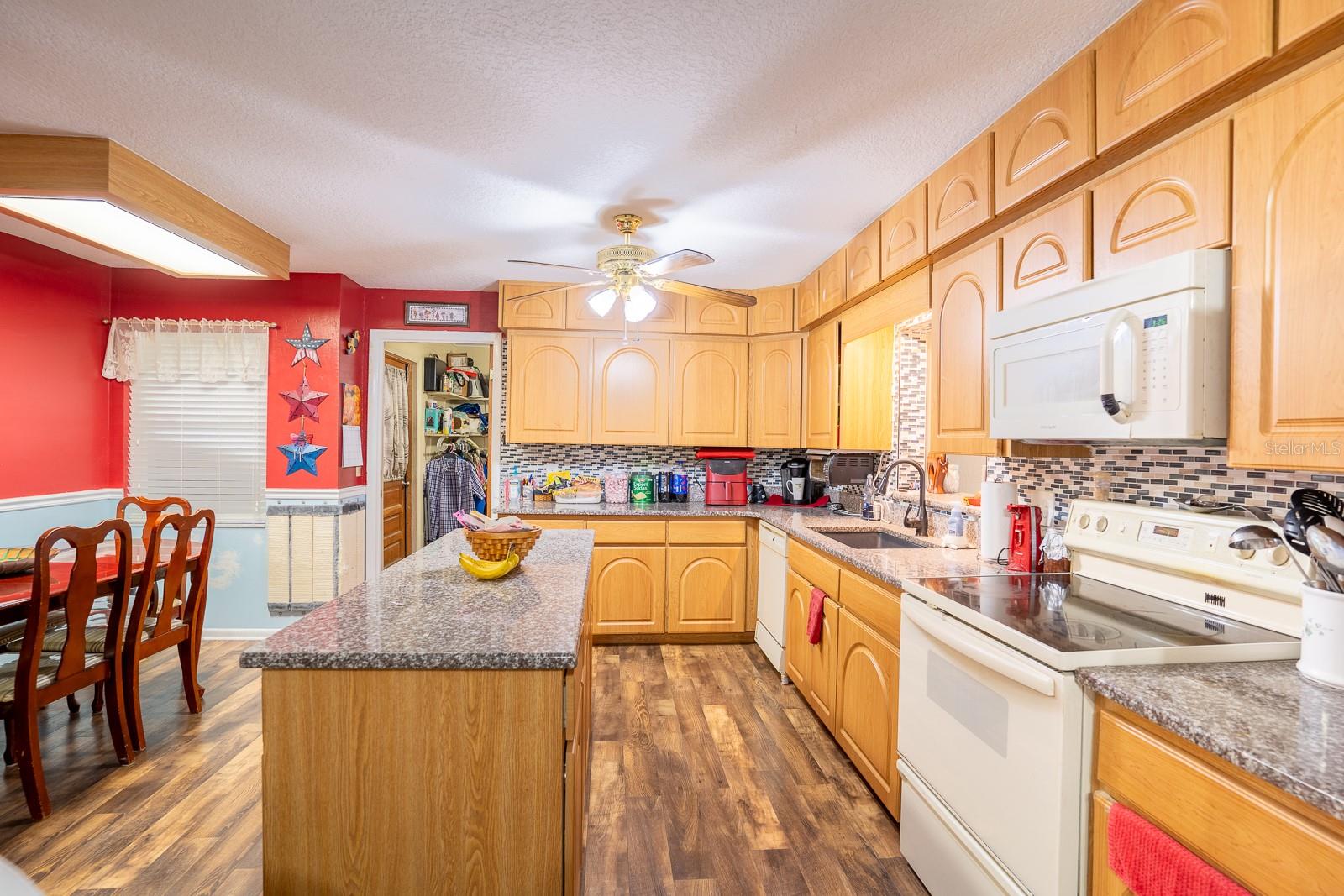 122 BISHOP ST, AUBURNDALE, FL, 33823
