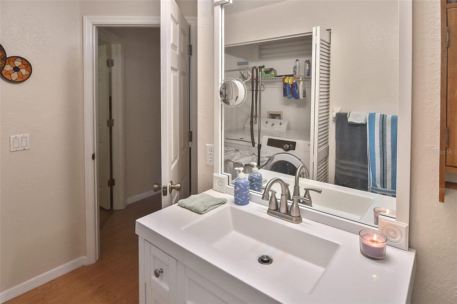 381 STRASBURG DR, PORT CHARLOTTE, FL, 33954