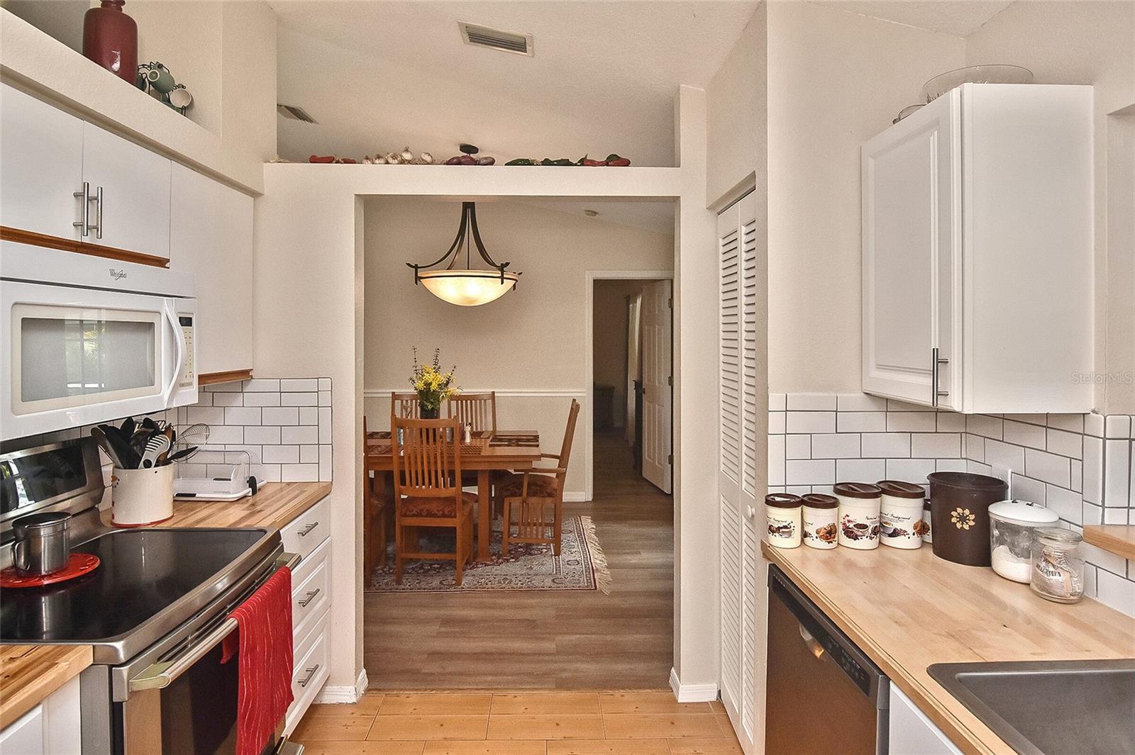 381 STRASBURG DR, PORT CHARLOTTE, FL, 33954