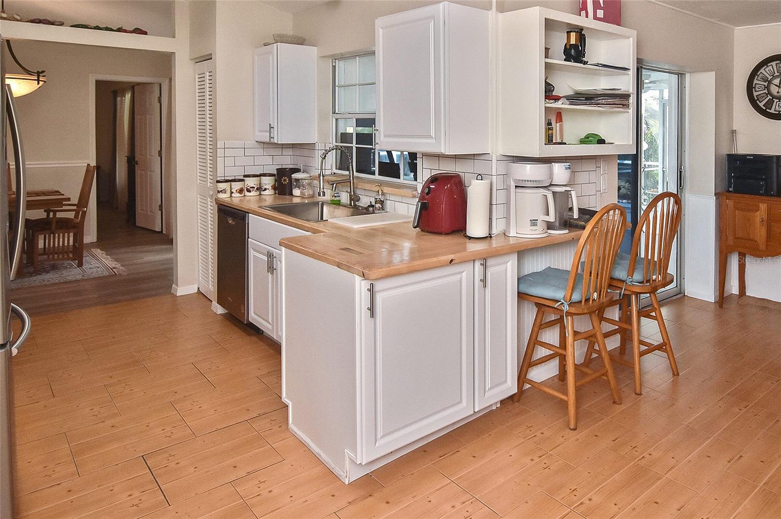 381 STRASBURG DR, PORT CHARLOTTE, FL, 33954